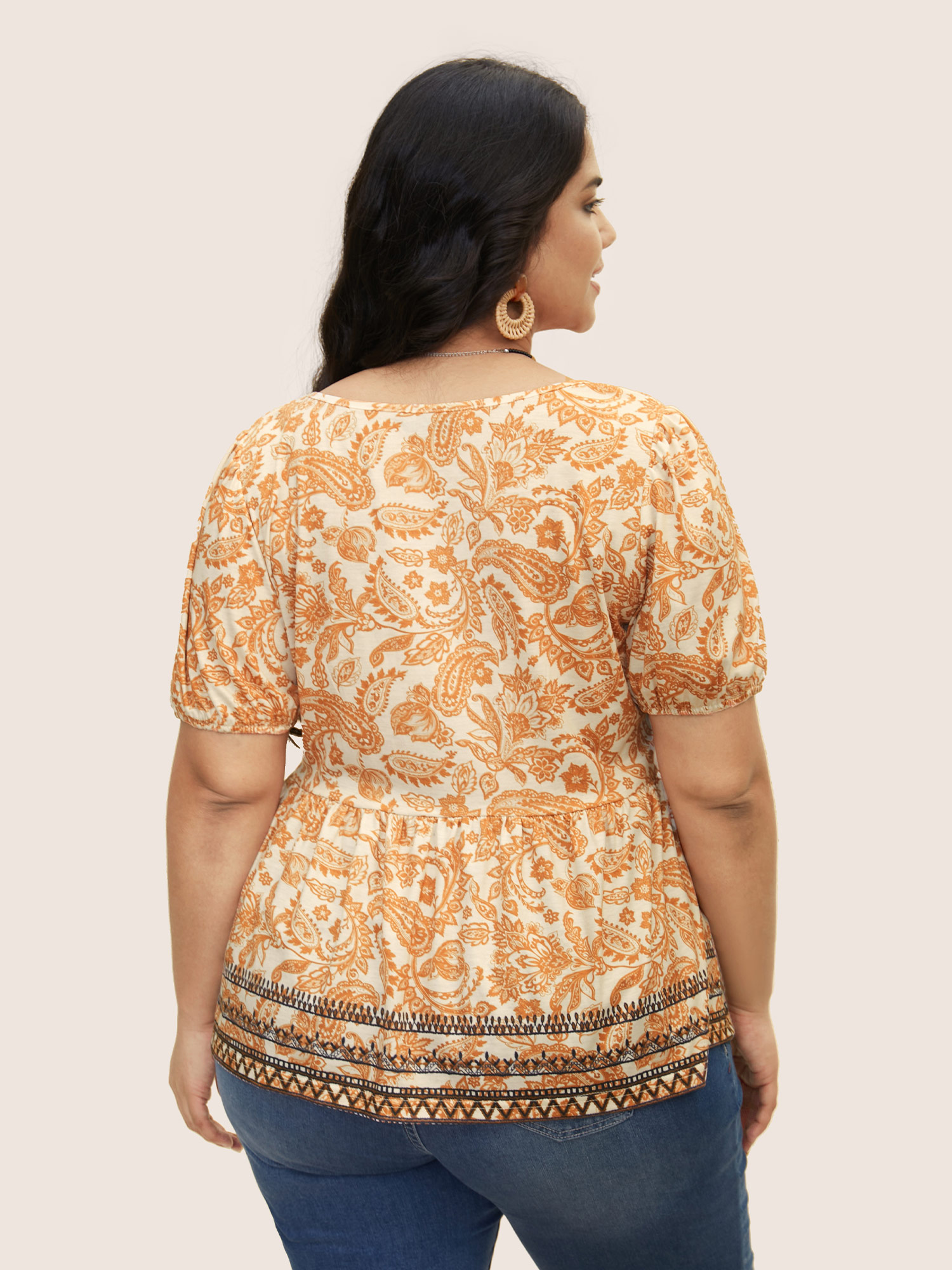 Plus Size Boho Print Contrast Puff Sleeve T-shirt Lightorange Women Resort Contrast Art&design U-neck Vacation T-shirts BloomChic 12/L 