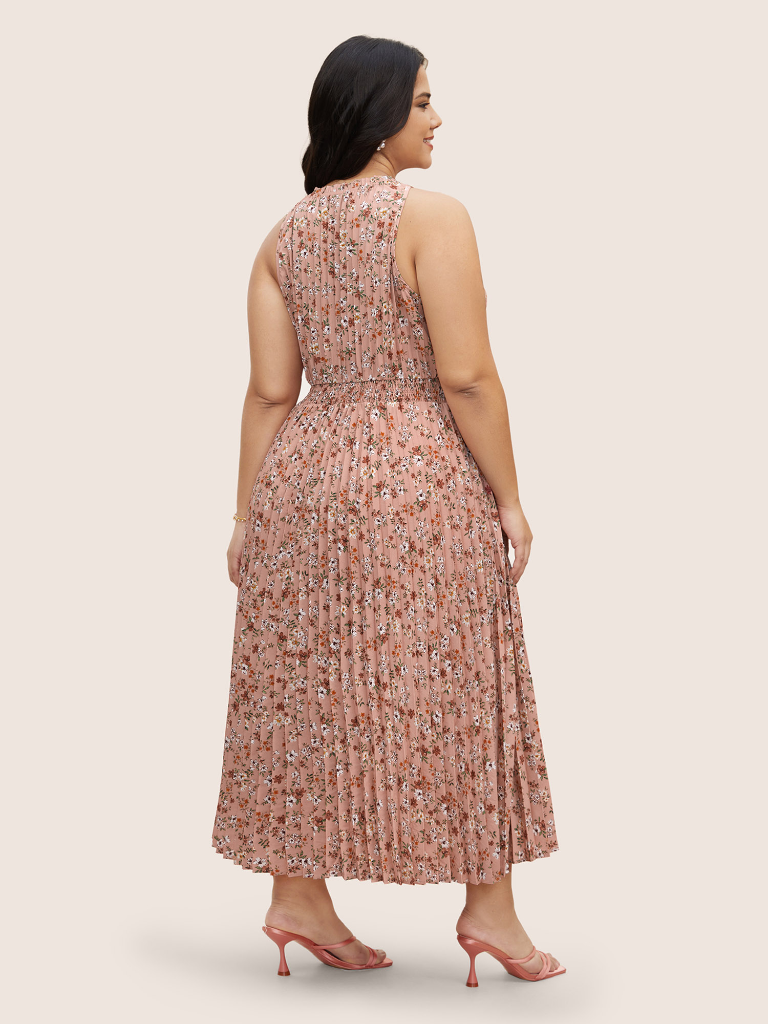 Plus Size Ditsy Floral Pleated Frill Trim Sleeveless Dress Crepe Women Frill Trim Mock Neck Sleeveless Curvy BloomChic 18-20/2X 