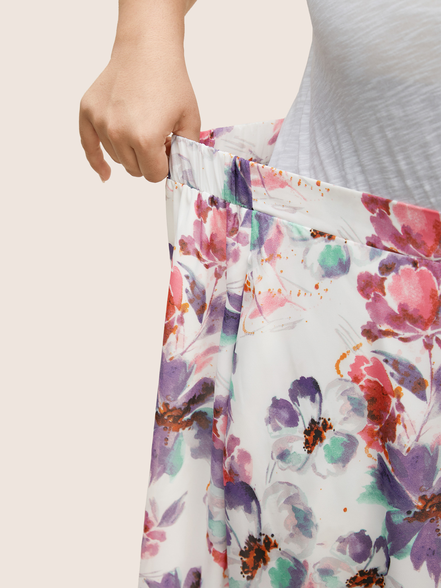 Plus Size Watercolor Floral Print Slit Hem Pocket Skirt Women Originalwhite Elegant Slit No stretch Side seam pocket Everyday Skirts BloomChic 22-24/3X 