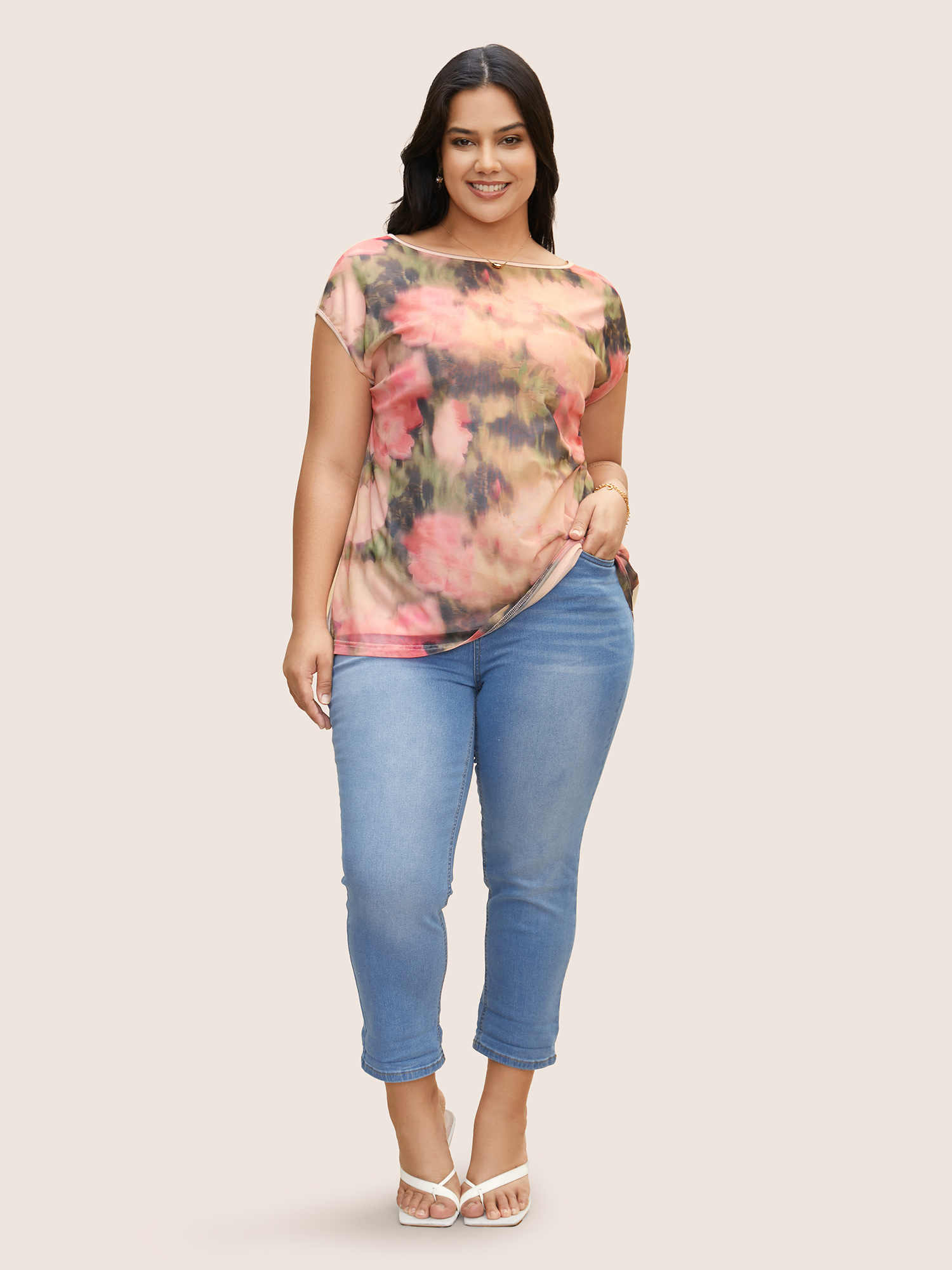 Plus Size Boat Neck Watercolor Floral Cap Sleeve T-shirt Multicolor Women Elegant Contrast Natural Flowers Boat Neck Everyday T-shirts BloomChic 30/6X 