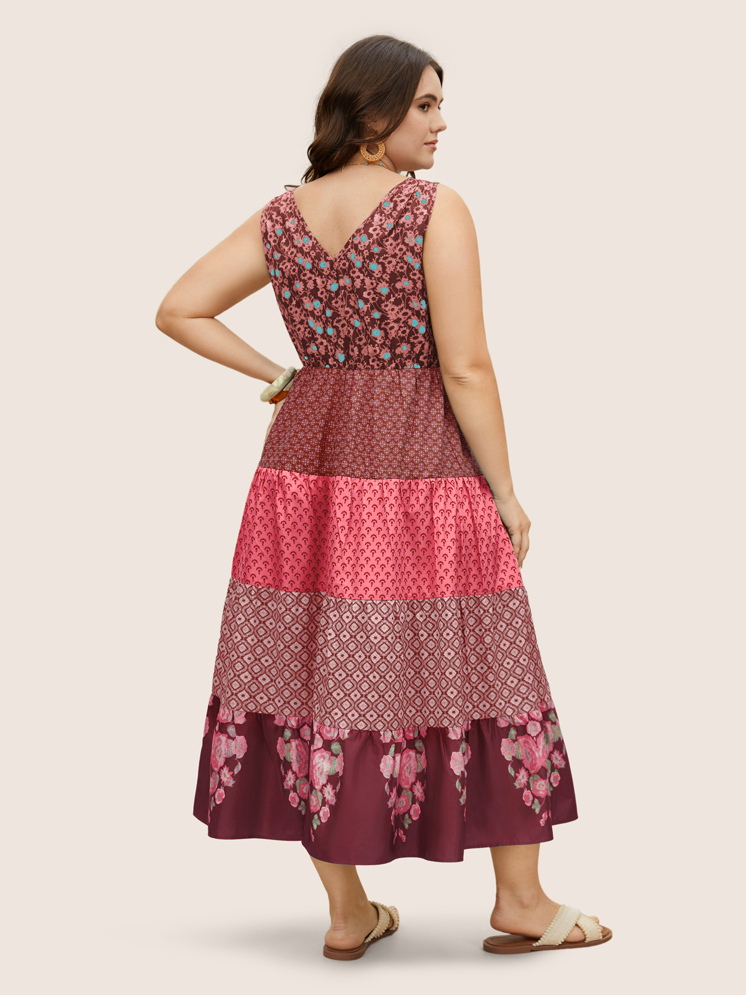 Plus Size Bandana Patchwork Floral Sleeveless Dress RedViolet Women Pleated V-neck Sleeveless Curvy BloomChic 18-20/2X 