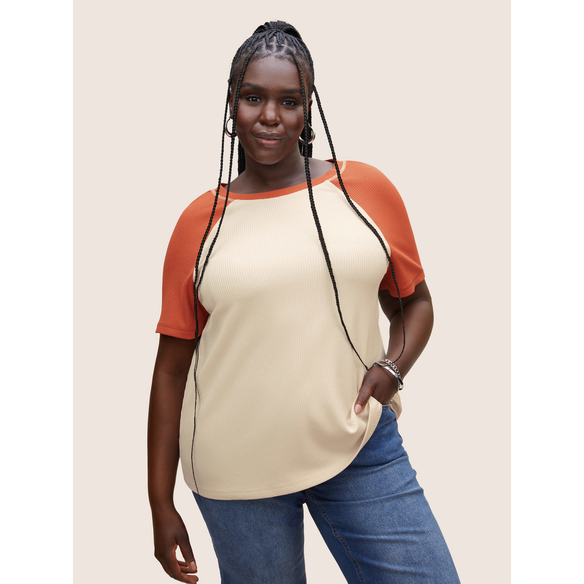 

Plus Size Round Neck Contrast Raglan Sleeve T-shirt Multicolor Women Casual Contrast Round Neck Everyday T-shirts BloomChic