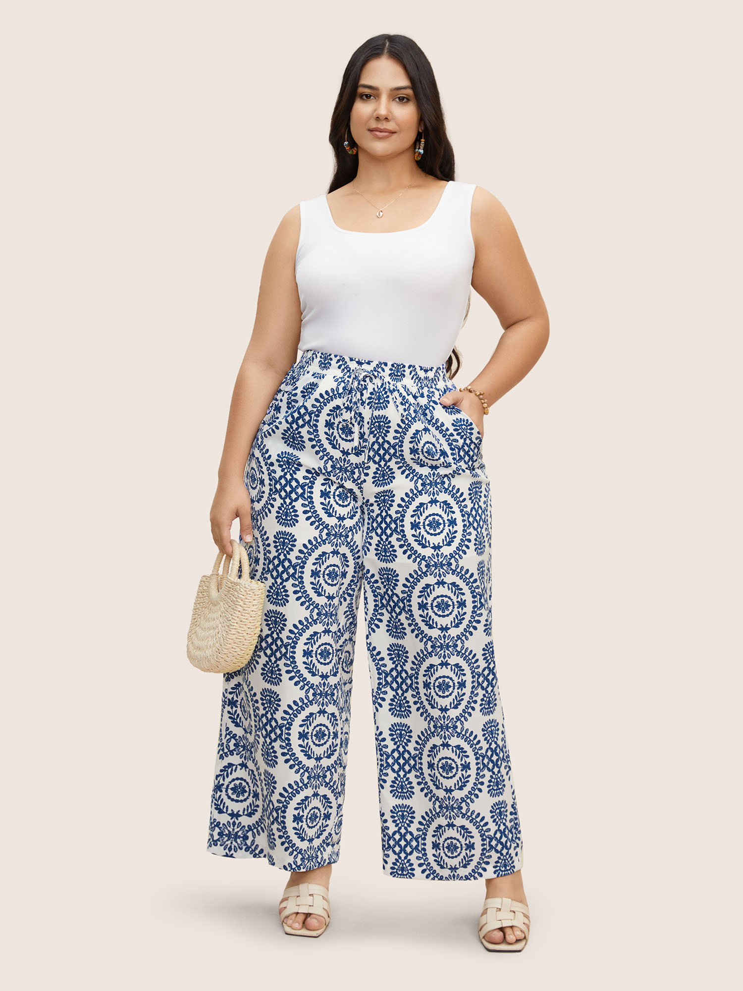 

Plus Size Bandana Print Drawstring Wide Leg Pants Women Indigo Resort Wide Leg High Rise Vacation Pants BloomChic