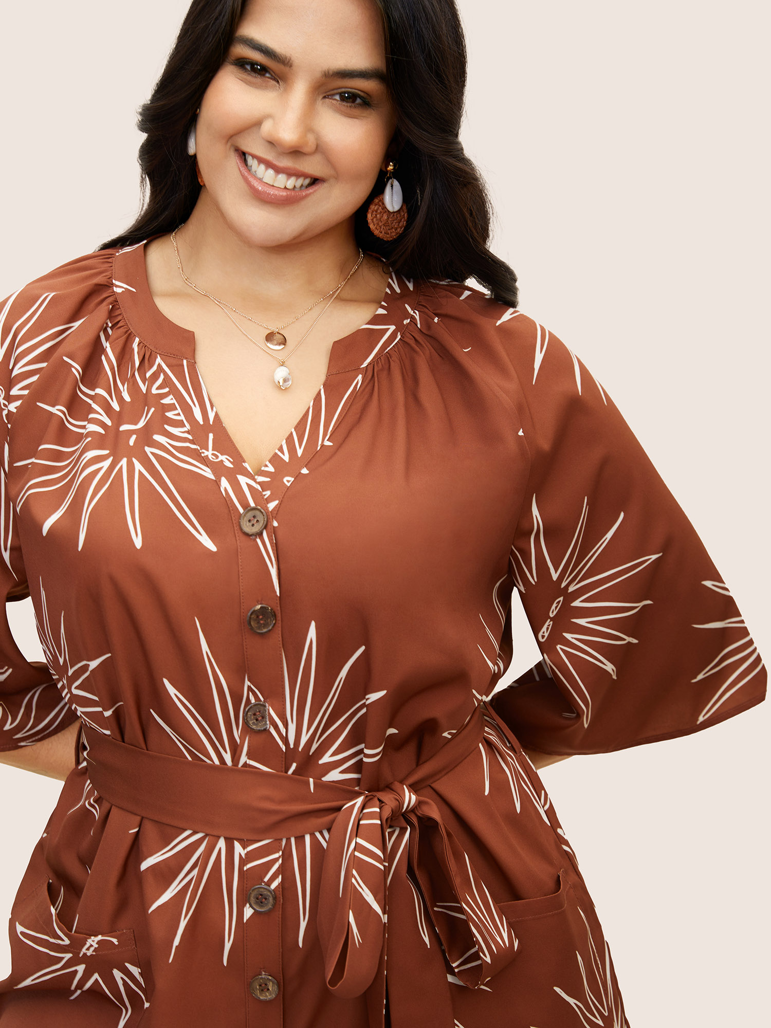 

Plus Size Maroon Sun Print Gathered Button Up Jumpsuit Women Resort Half Sleeve Flat collar with V-notch Vacation Loose Jumpsuits BloomChic