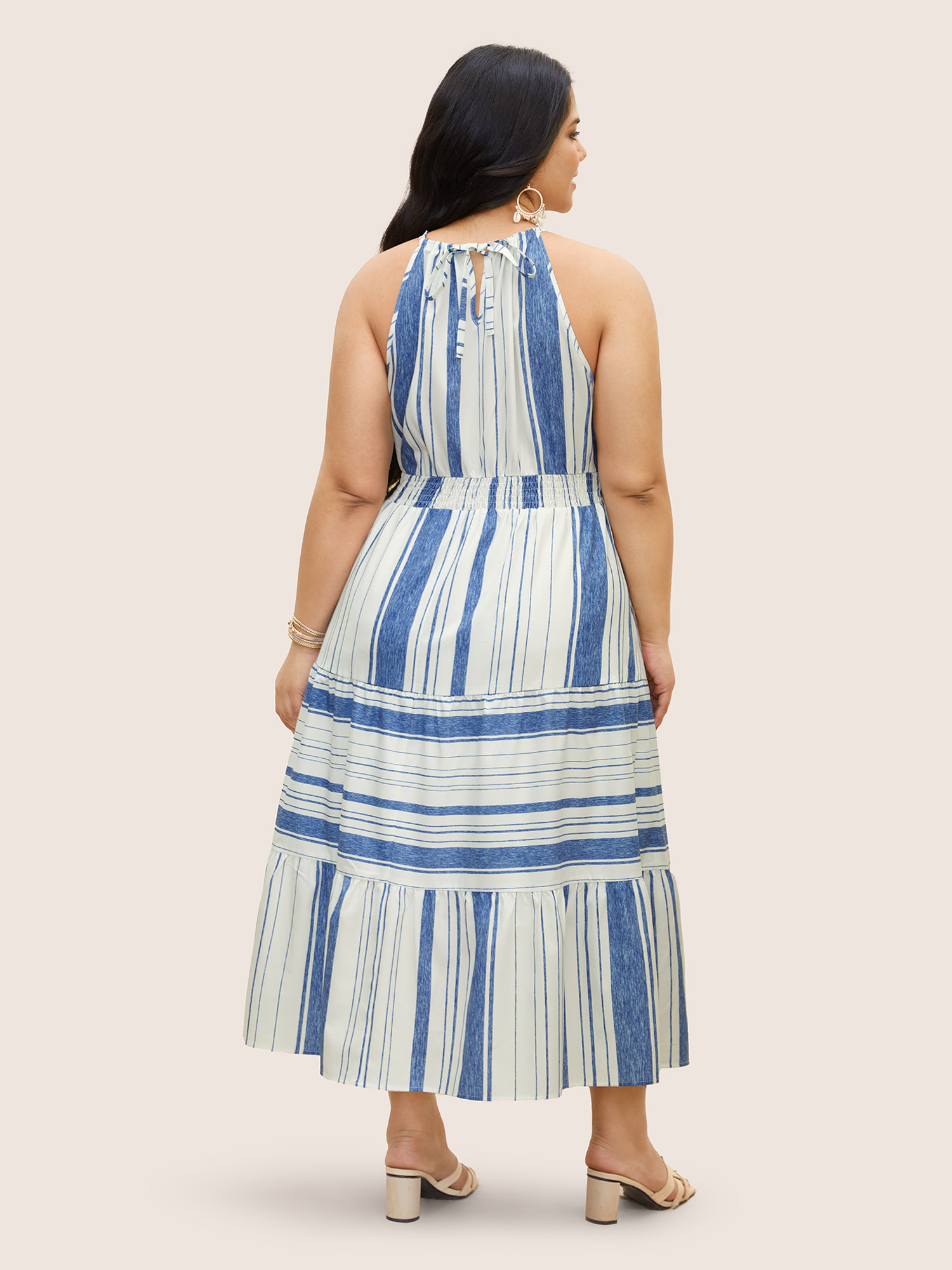 Plus Size Halter Contrast Striped Shirred Maxi Dress LightBlue Women Shirred Halter neck Sleeveless Curvy BloomChic 26/4X 
