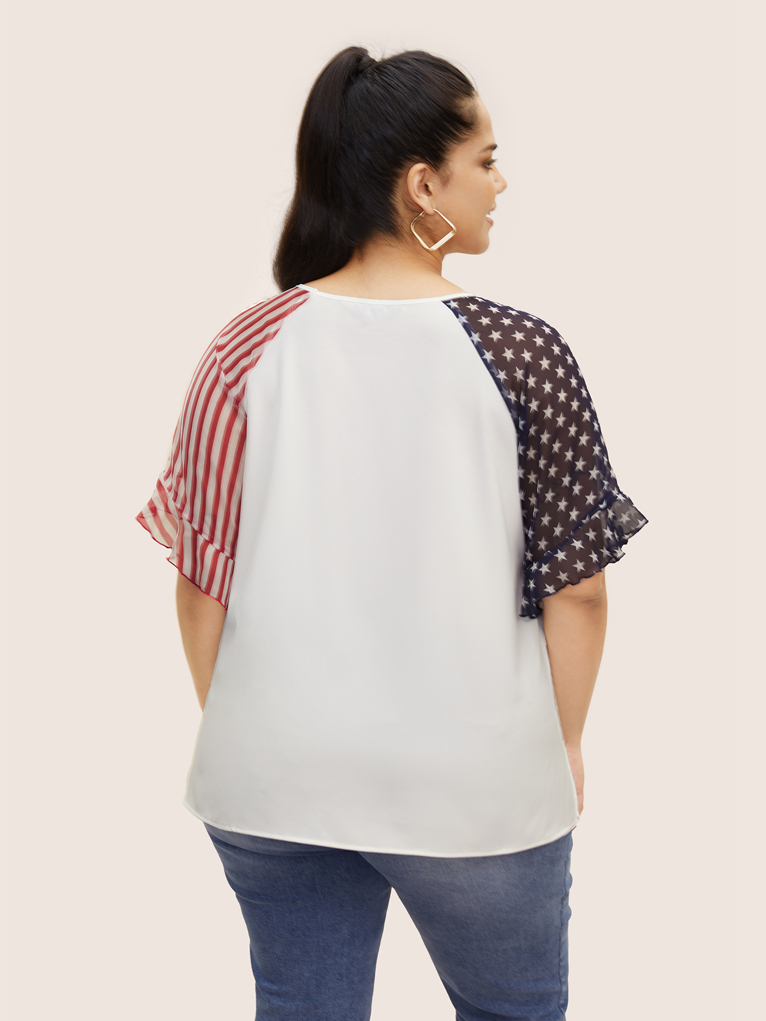 Plus Size Originalwhite Star & Striped Ruffles Raglan Sleeve Blouse Women Casual Short sleeve V-neck Everyday Blouses BloomChic 30/6X 