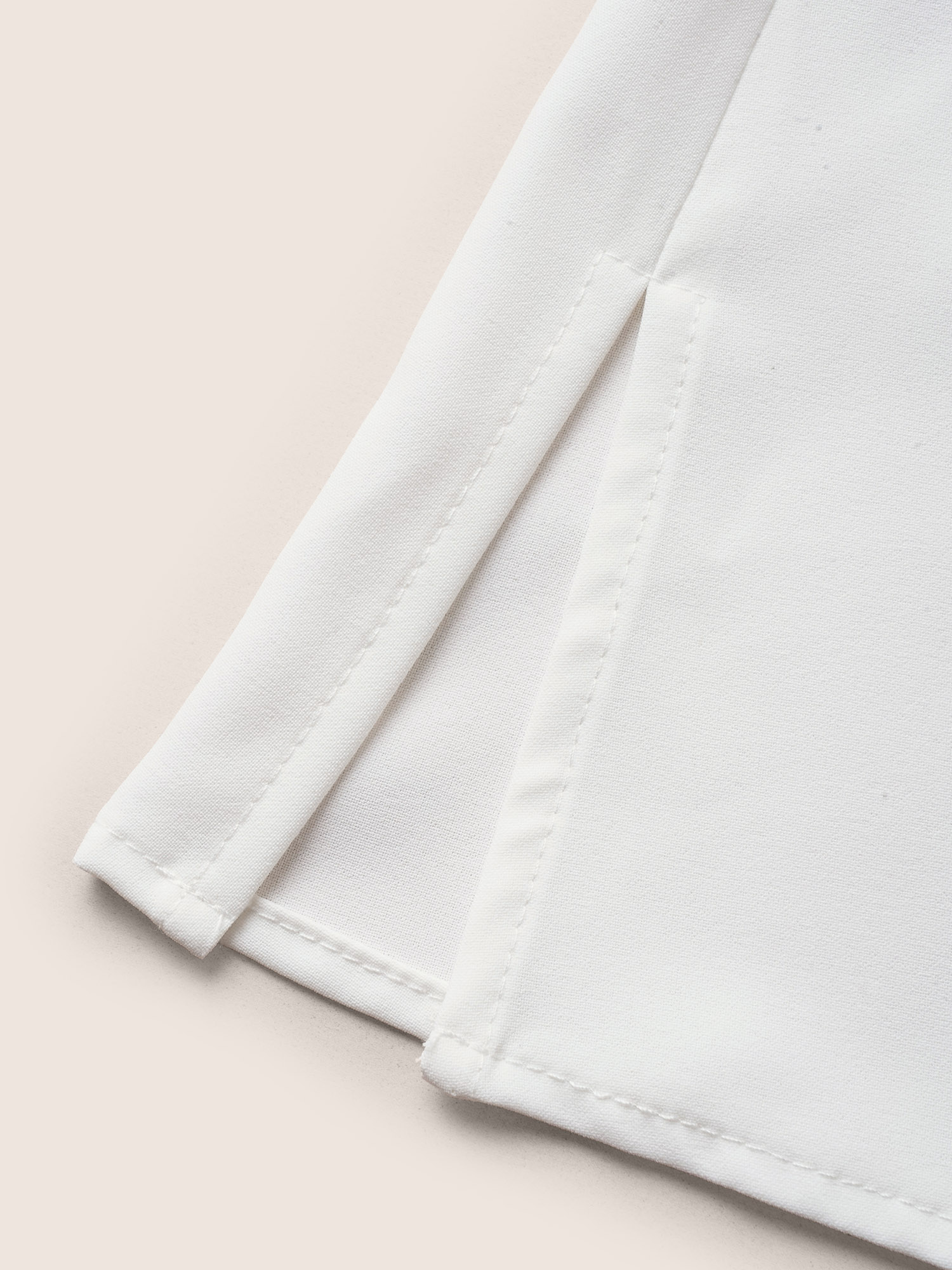 Plus Size Originalwhite Star & Striped Ruffles Raglan Sleeve Blouse Women Casual Short sleeve V-neck Everyday Blouses BloomChic 30/6X 