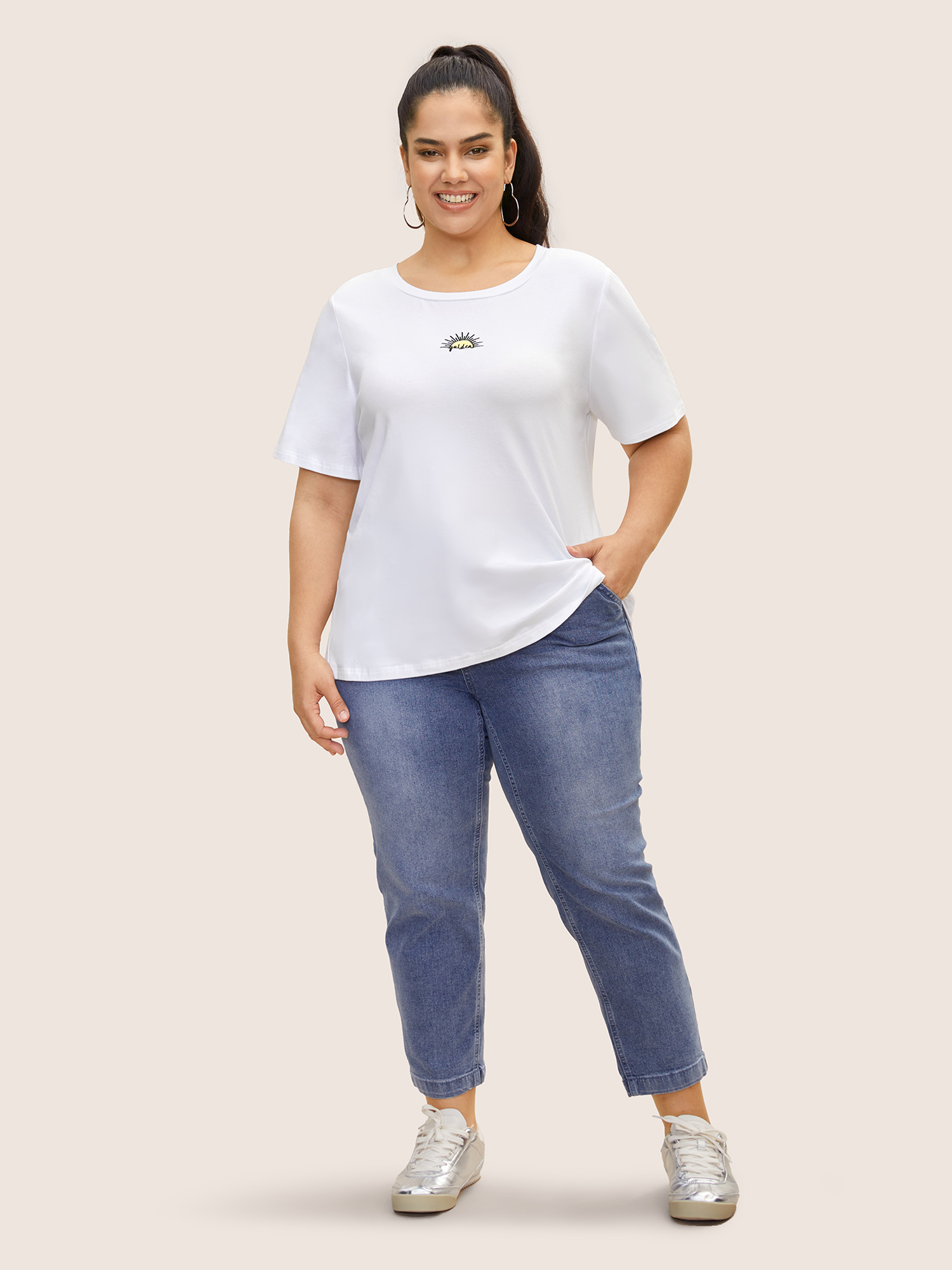 Plus Size Cotton Sun Embroidered Round Neck T-shirt Originalwhite Women Casual Contrast Art&design Round Neck Everyday T-shirts BloomChic 12/L 