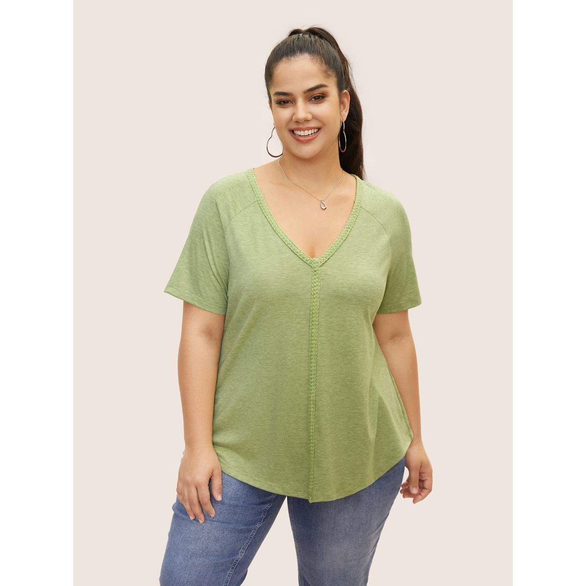 

Plus Size Plait Detail Raglan Sleeve Cut Out T-shirt Applegreen Women Casual Patchwork V-neck Everyday T-shirts BloomChic