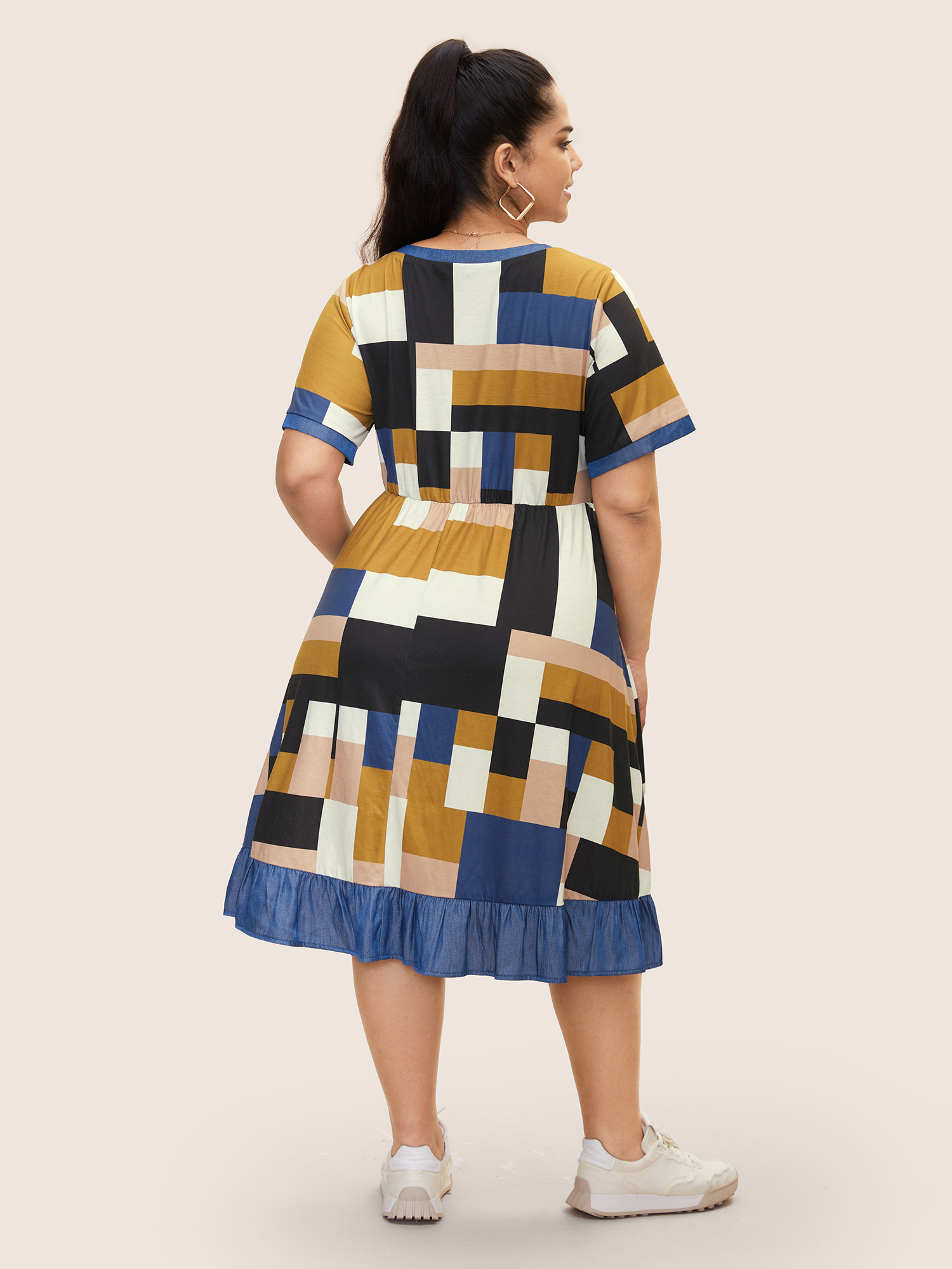 Plus Size Colorblock Contrast Elastic Waist Midi Dress Multicolor Women Ruffles Round Neck Short sleeve Curvy BloomChic 14-16/1X 