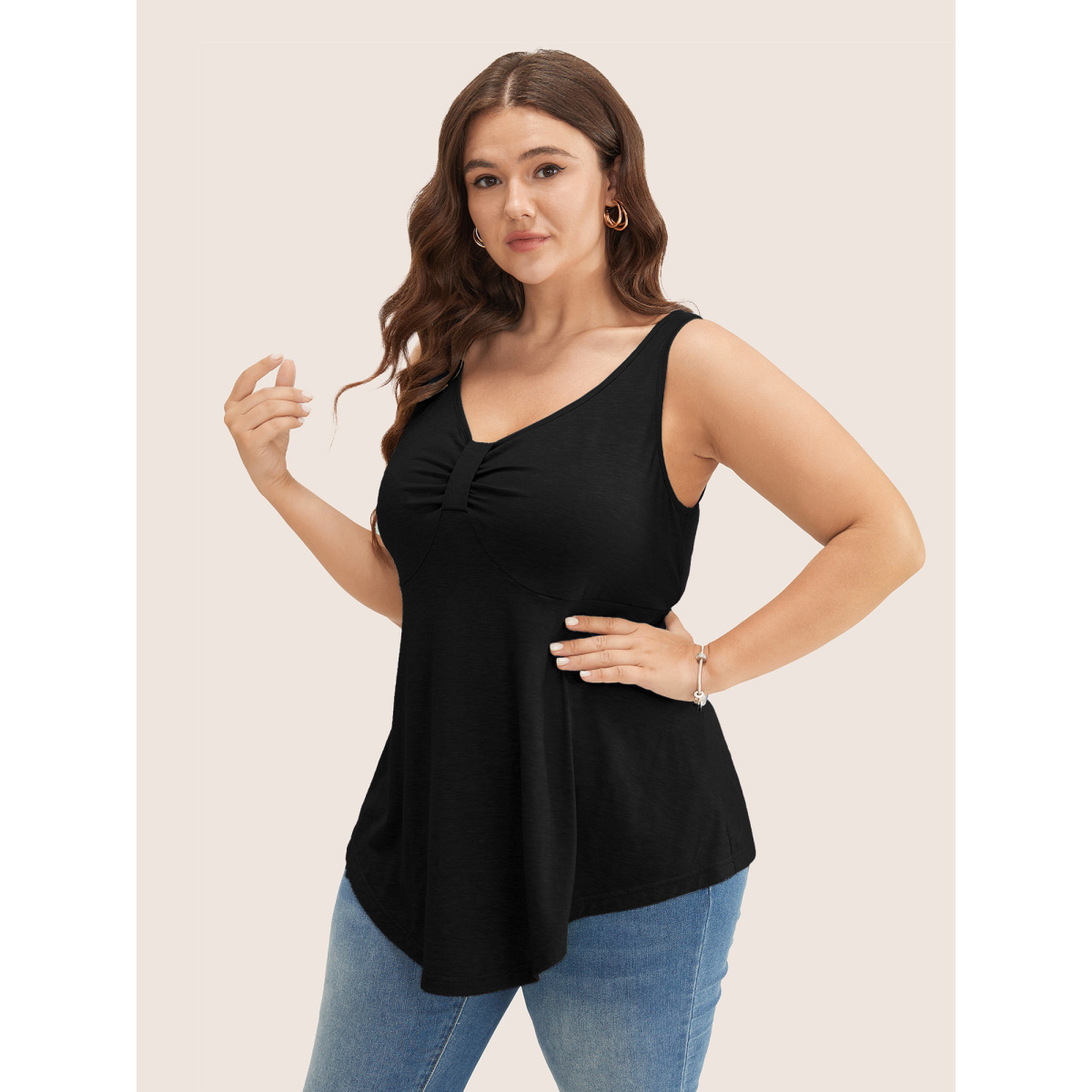 

Plus Size Solid Ruched Detail Asymmetrical Hem Tank Top Women Black Elegant Gathered Heart neckline Everyday Tank Tops Camis BloomChic