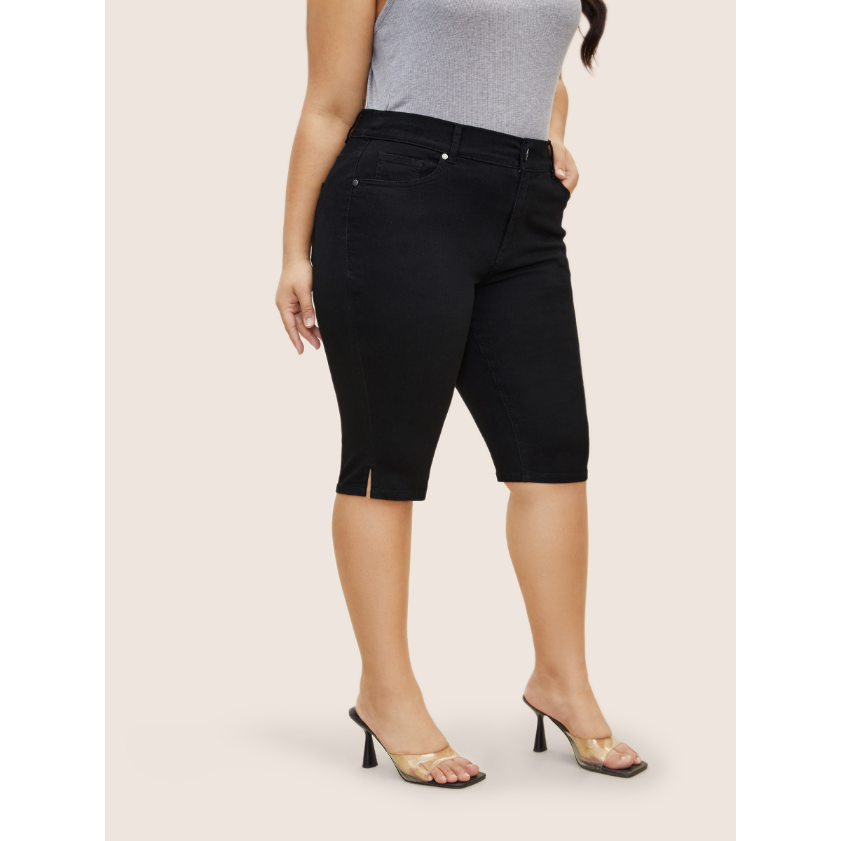 

Plus Size Black Wash Split Side Pull-on Jegging Jeans Women Black Casual Slit High stretch Slanted pocket Jeans BloomChic