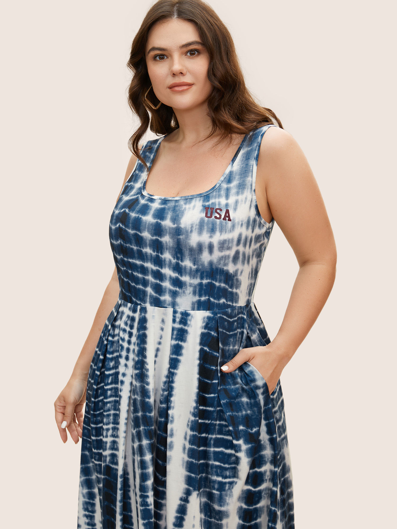 Plus Size Tie Dye Round Neck Pleated Midi Dress Mediumblue Women Non Round Neck Short sleeve Curvy BloomChic 10/M 
