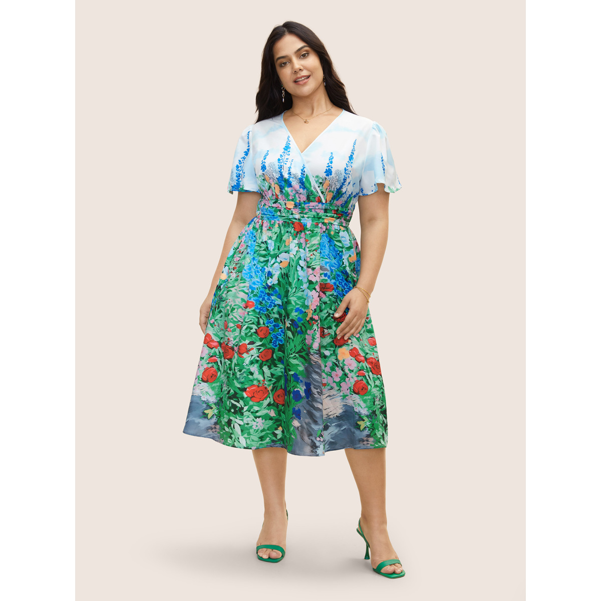 

Plus Size Surplice Neck Floral Ruched Midi Dress Multicolor Women Gathered Overlap Collar Short sleeve Curvy BloomChic