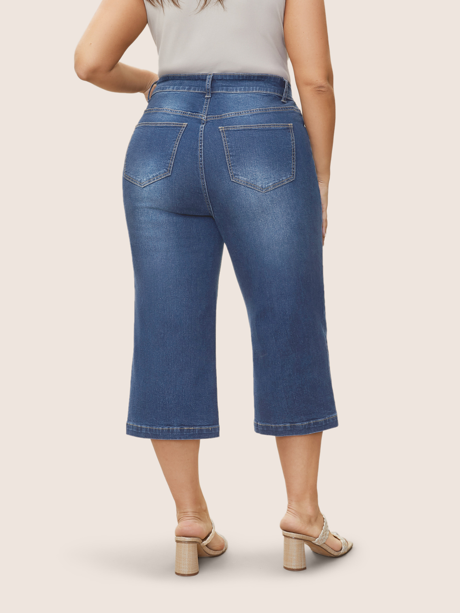 

Plus Size Medium Wash Wide Leg High Stretch Jeans Women Midblue Casual Plain Button High stretch Slanted pocket Jeans BloomChic