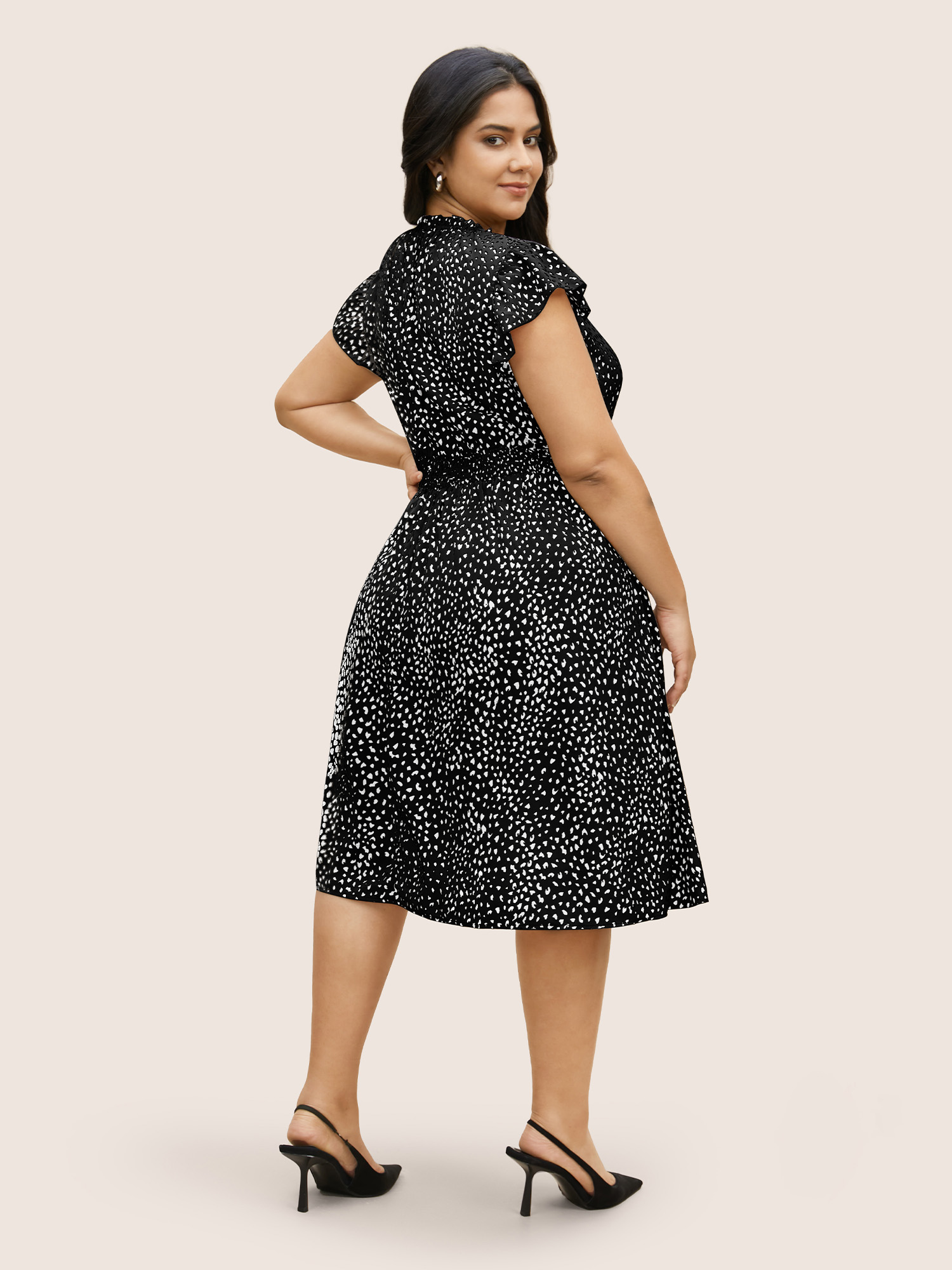 

Plus Size Leopard Print Frill Trim Cap Sleeve Dress Black Women At the Office Round Neck Cap Sleeve Curvy BloomChic