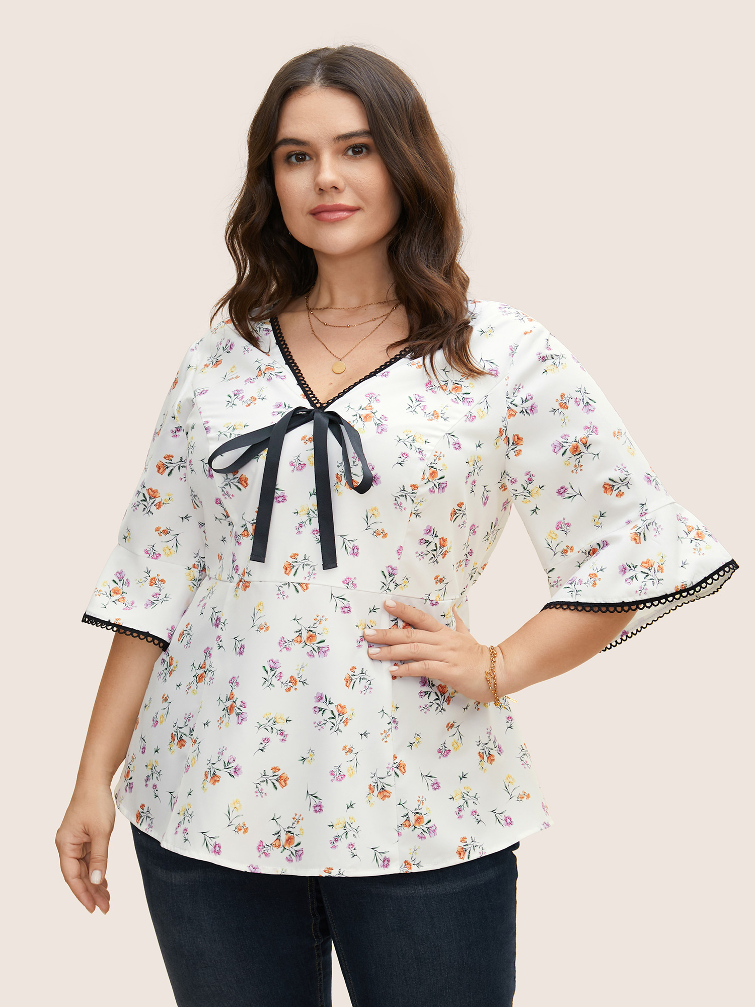 

Plus Size Multicolor Floral Print Bowknot Bell Sleeve Blouse Women Elegant Half Sleeve V-neck Everyday Blouses BloomChic