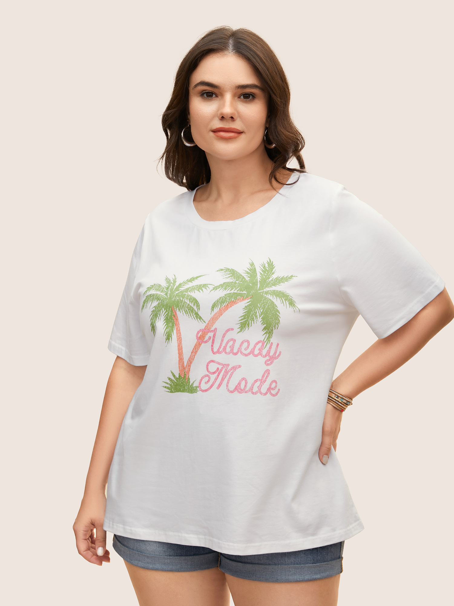

Plus Size Vacation Tropical Print Round Neck T-shirt Originalwhite Women Resort Contrast Tropical Round Neck Vacation T-shirts BloomChic