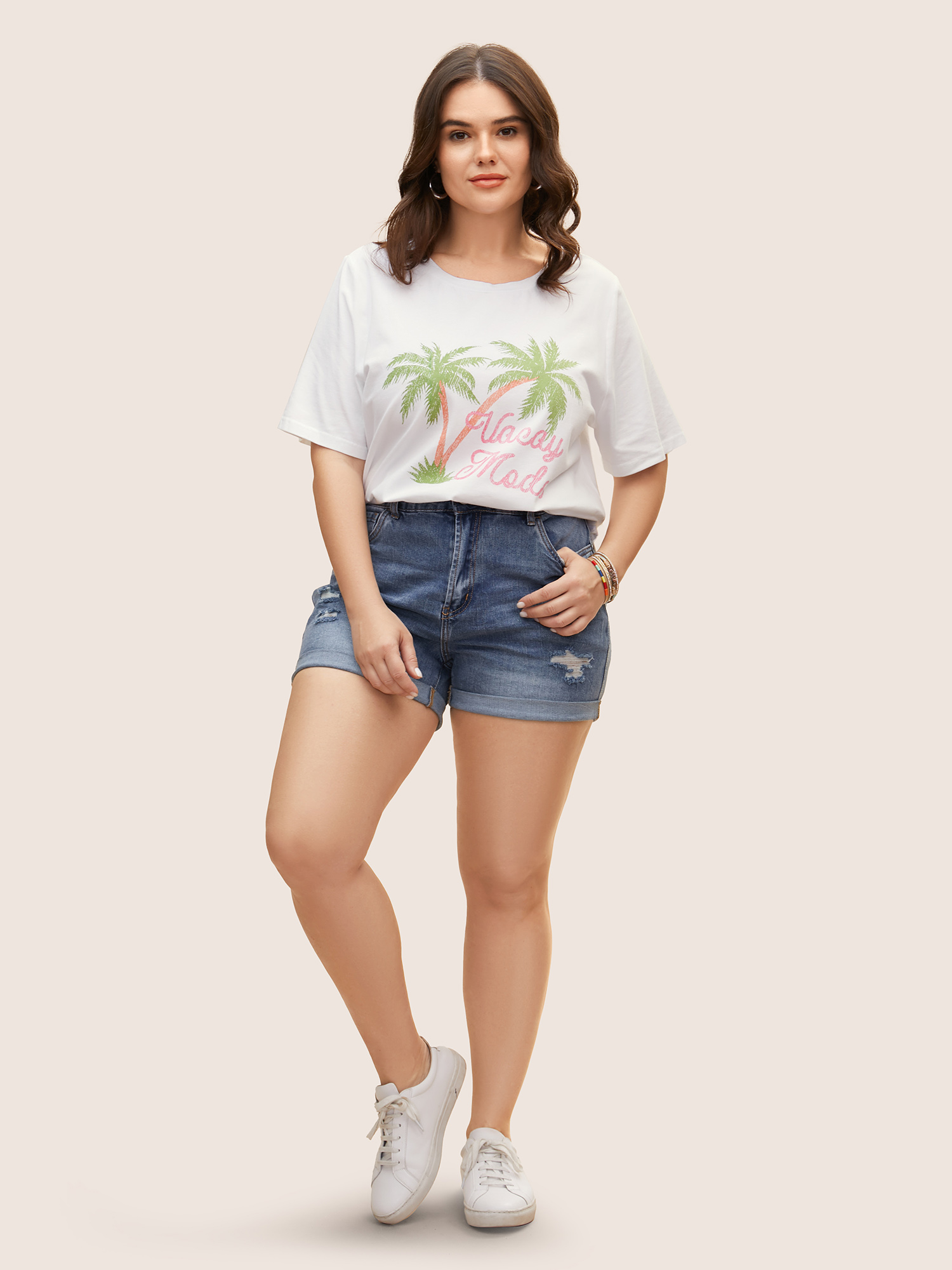 

Plus Size Cotton Vacation Tropical Print Round Neck T-shirt Originalwhite Women Resort Contrast Tropical Round Neck Vacation T-shirts BloomChic