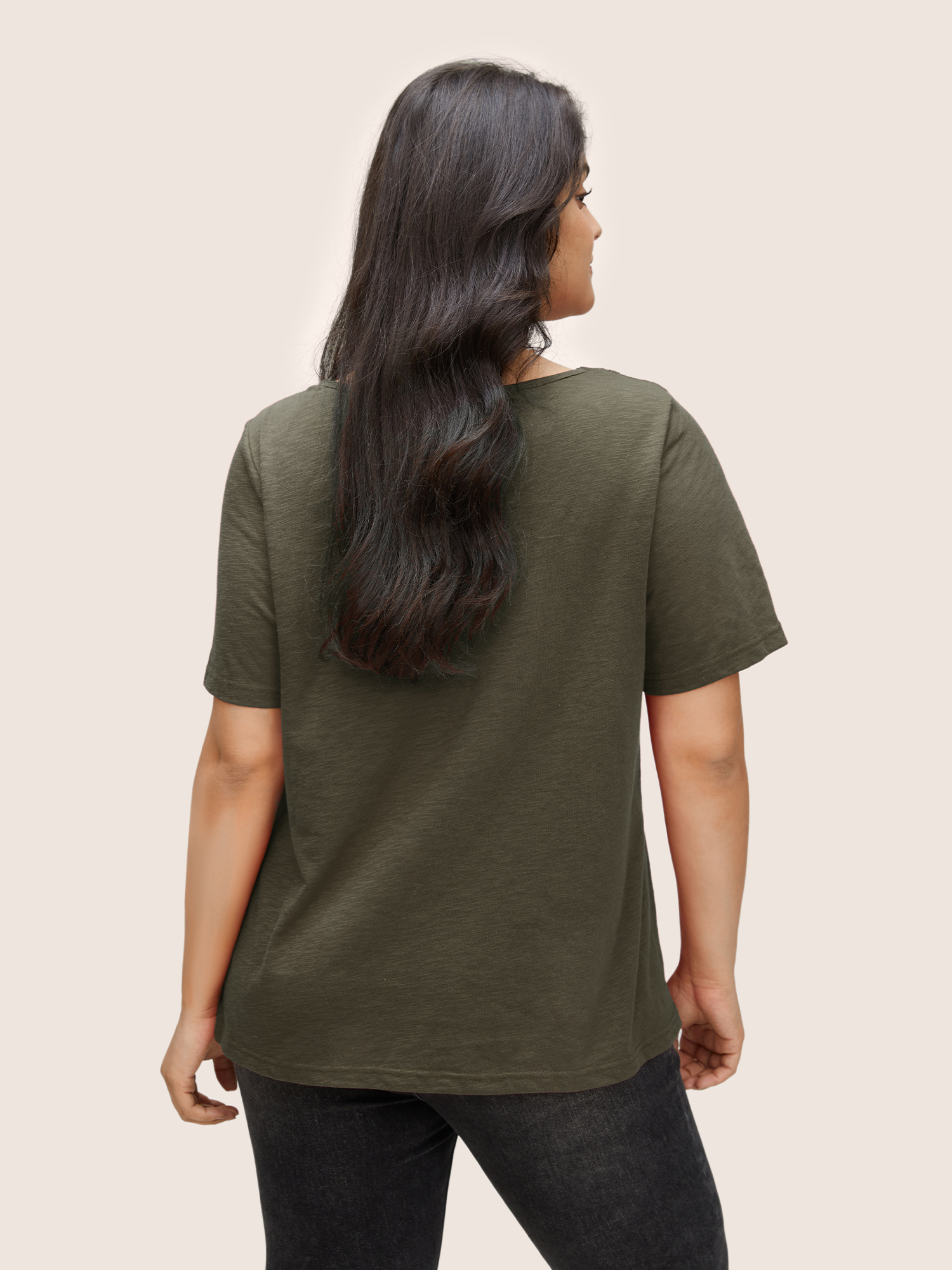 

Plus Size Plain V Neck Lace Panel T-shirt ArmyGreen Women Elegant Non Plain V-neck Everyday T-shirts BloomChic