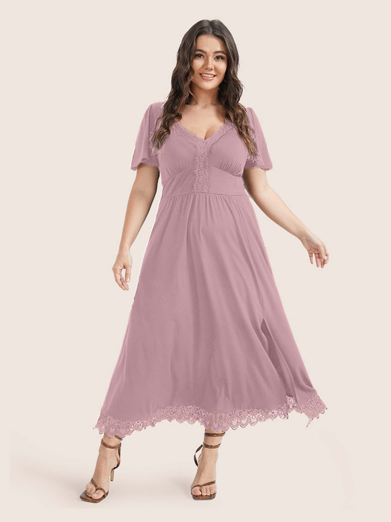 

Plus Size Solid Pocket Contrast Lace Split Maxi Dress Lilac Women Patchwork V-neck Short sleeve Curvy Long Dress BloomChic