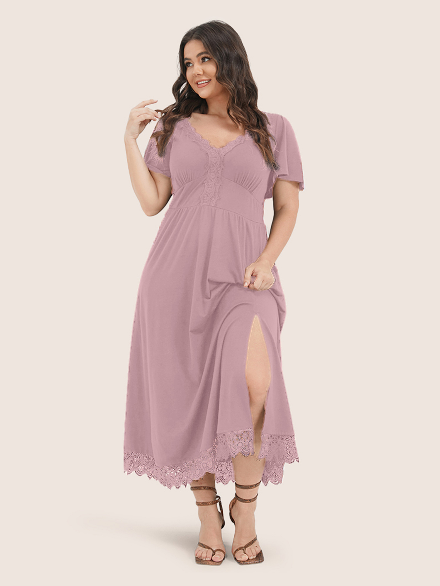 

Plus Size Solid Pocket Contrast Lace Split Maxi Dress Lilac Women Patchwork V-neck Short sleeve Curvy Long Dress BloomChic