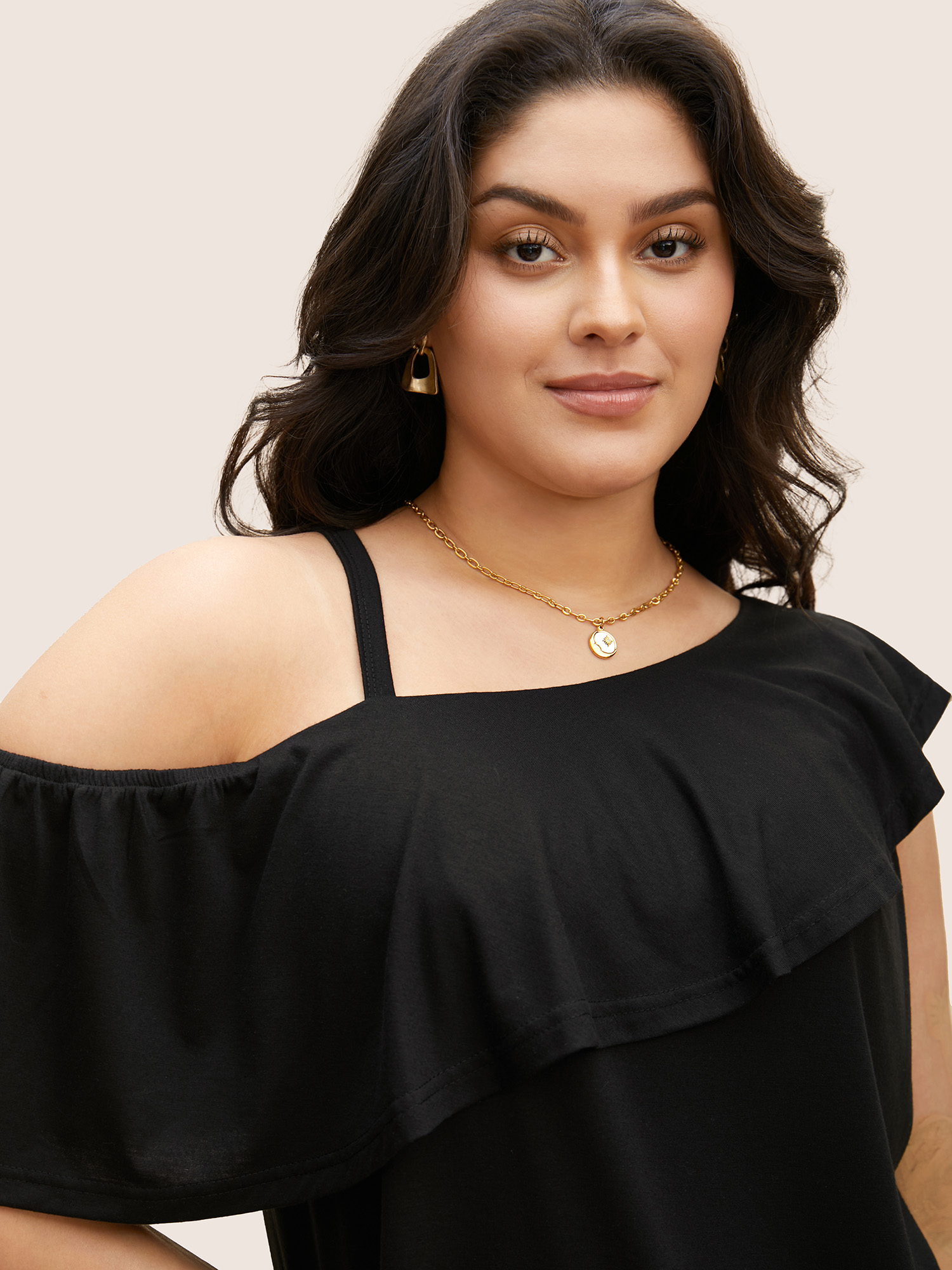 Plus Size One Shoulder Solid Ruffle Trim T-shirt Black Women Elegant Ruffles Asymmetrical Neck Everyday T-shirts BloomChic 10/M 