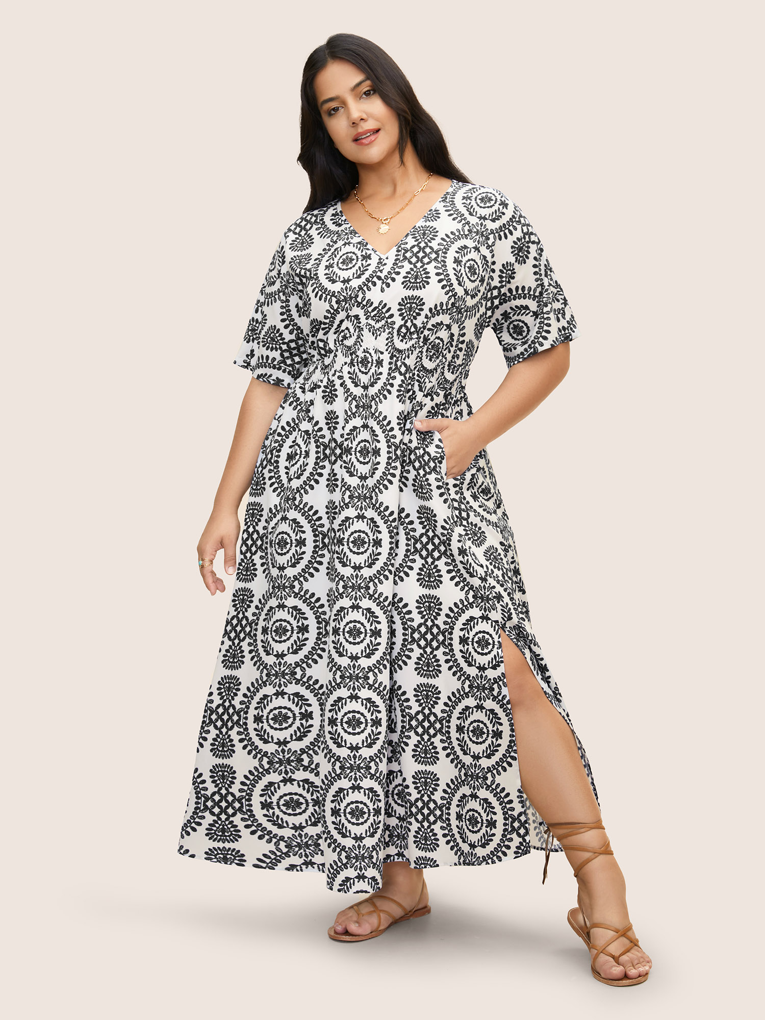 

Plus Size Bandana Print Shirred Split Side Maxi Dress Black Women Shirred V-neck Short sleeve Curvy BloomChic