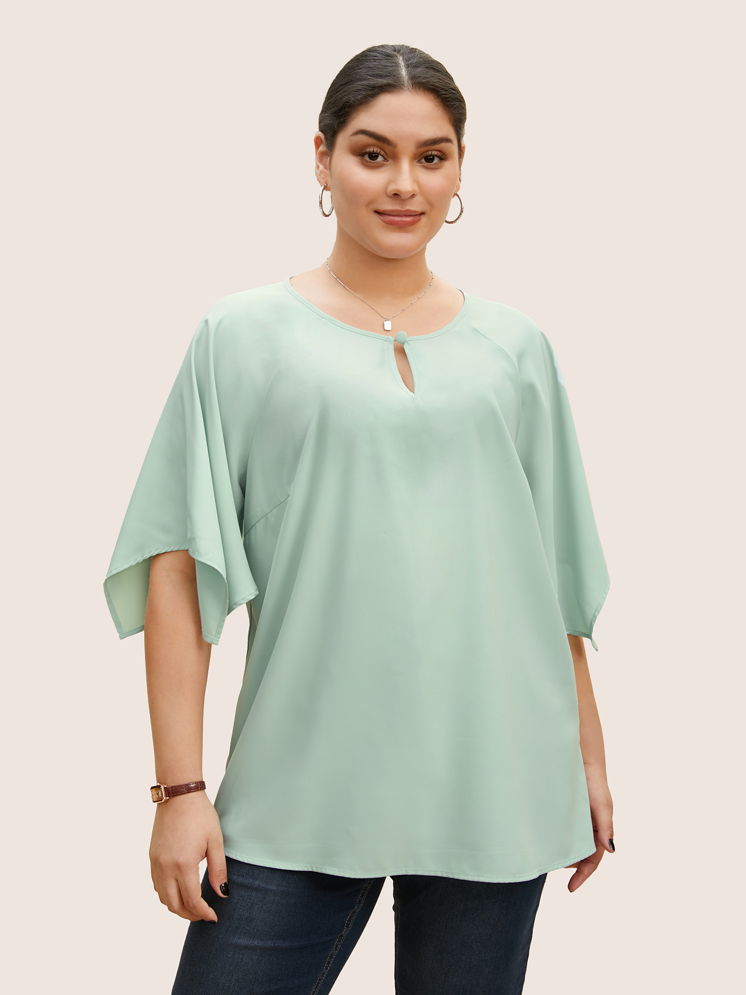 

Plus Size Mint Anti-Wrinkle Solid Raglan Sleeve Keyhole Blouse Women Work From Home Elbow-length sleeve Notched collar Work Blouses BloomChic