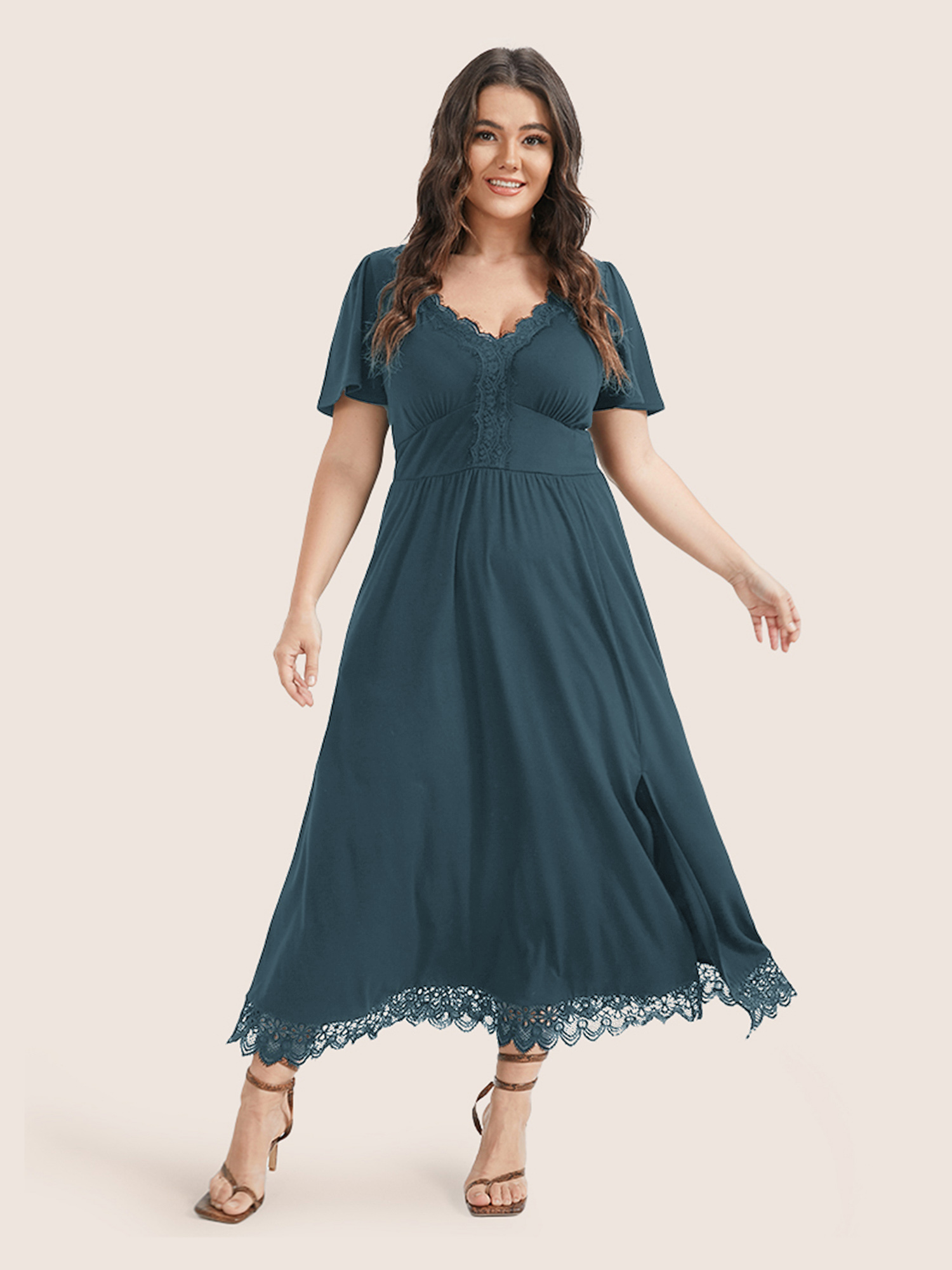 

Plus Size Solid Pocket Contrast Lace Split Maxi Dress Aegean Women Patchwork V-neck Short sleeve Curvy Long Dress BloomChic