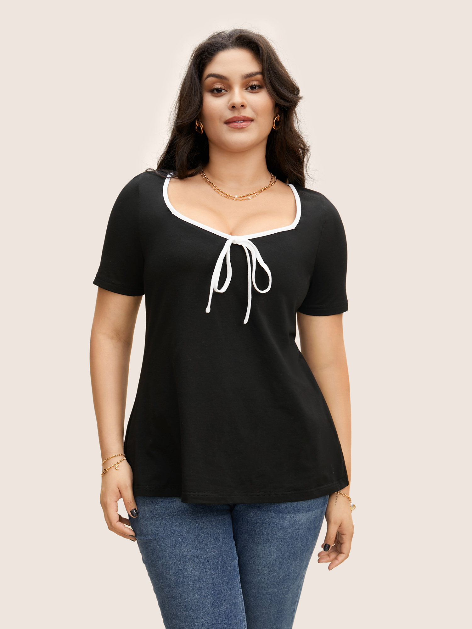 

Plus Size Square Neck Contrast Trim Tie Knot T-shirt Black Women Elegant Tie knot Square Neck Bodycon Everyday T-shirts BloomChic