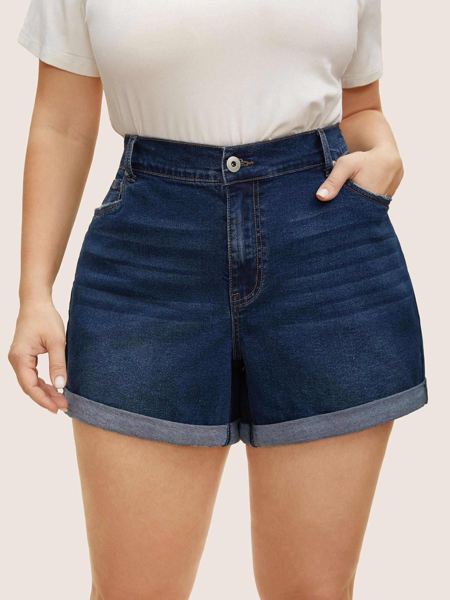 

Plus Size Dark Wash Roll Hem Button Up Denim Shorts Women Denimblue Roll Hem High stretch Everyday Slanted pocket Casual Denim Shorts BloomChic