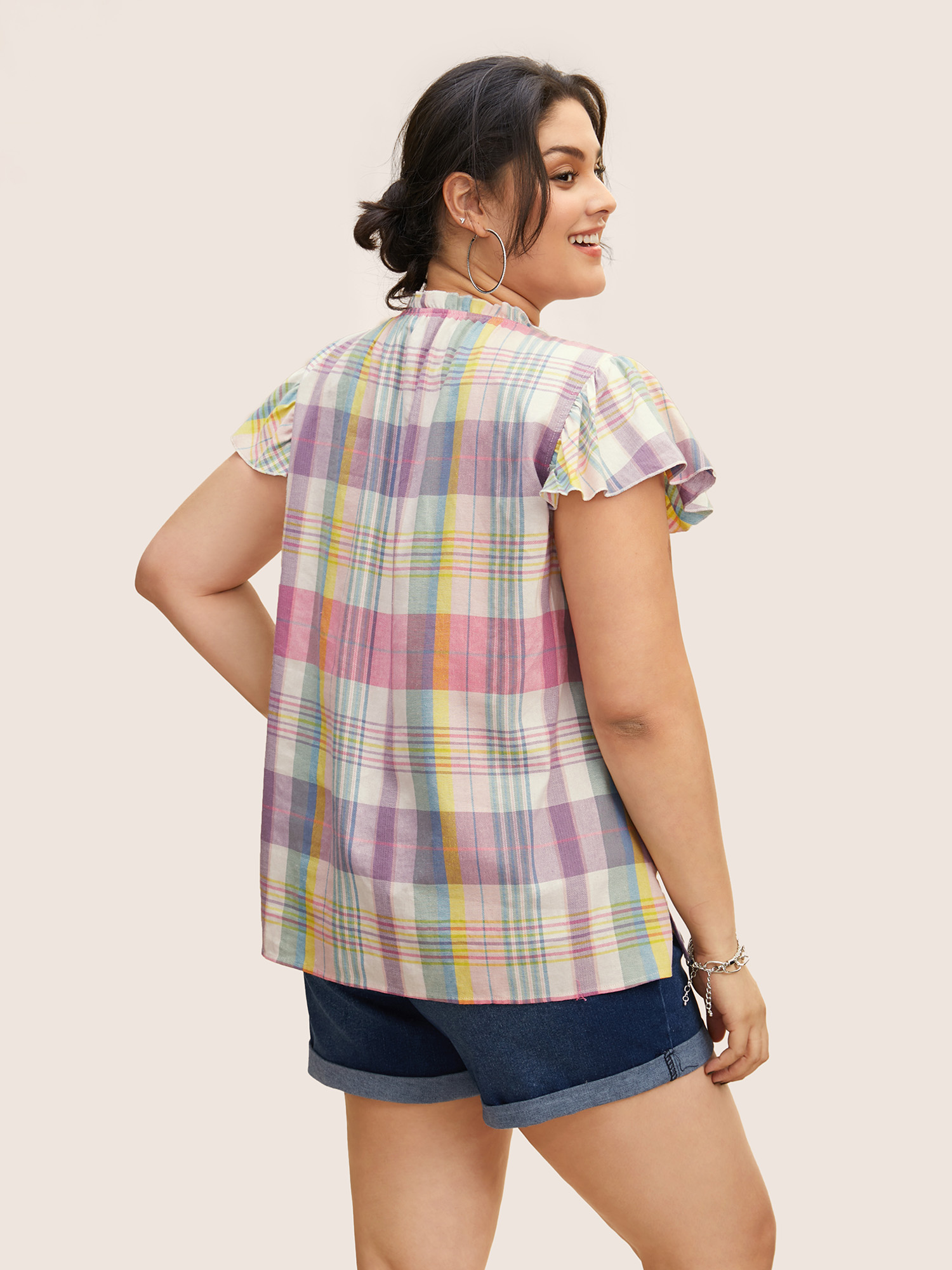 Plus Size Multicolor Crew Neck Colored Plaid Split Hem Blouse Women Casual Cap Sleeve Round Neck Everyday Blouses BloomChic 30/6X 