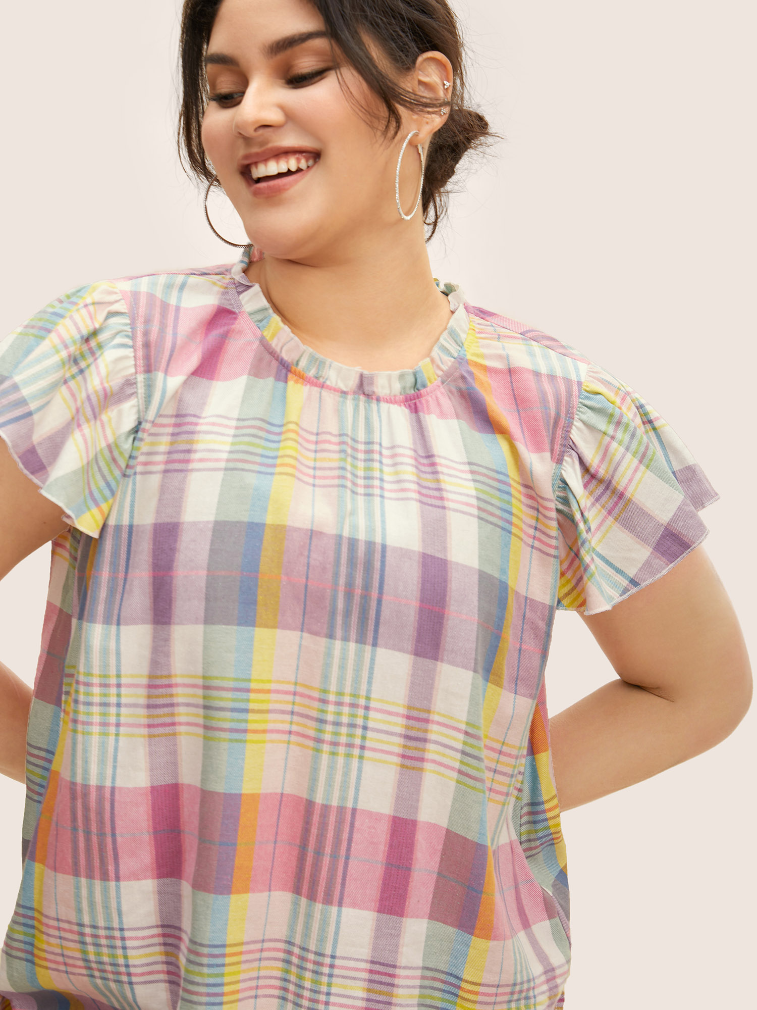 Plus Size Multicolor Crew Neck Colored Plaid Split Hem Blouse Women Casual Cap Sleeve Round Neck Everyday Blouses BloomChic 30/6X 