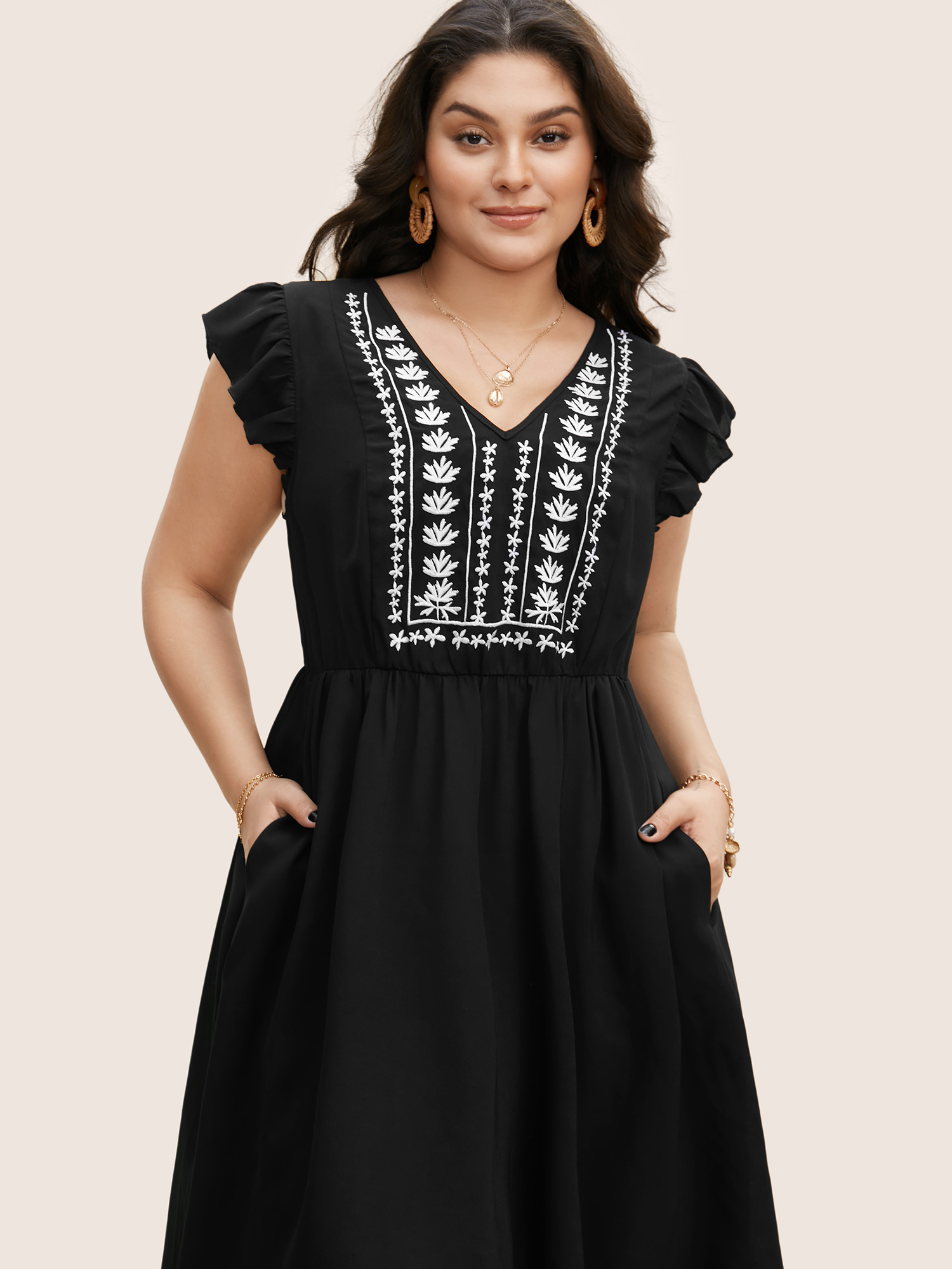 Plus Size Floral Embroidered V Neck Ruffle Cap Sleeve Dress Black Women Embroidered V-neck Cap Sleeve Curvy BloomChic 12/L 
