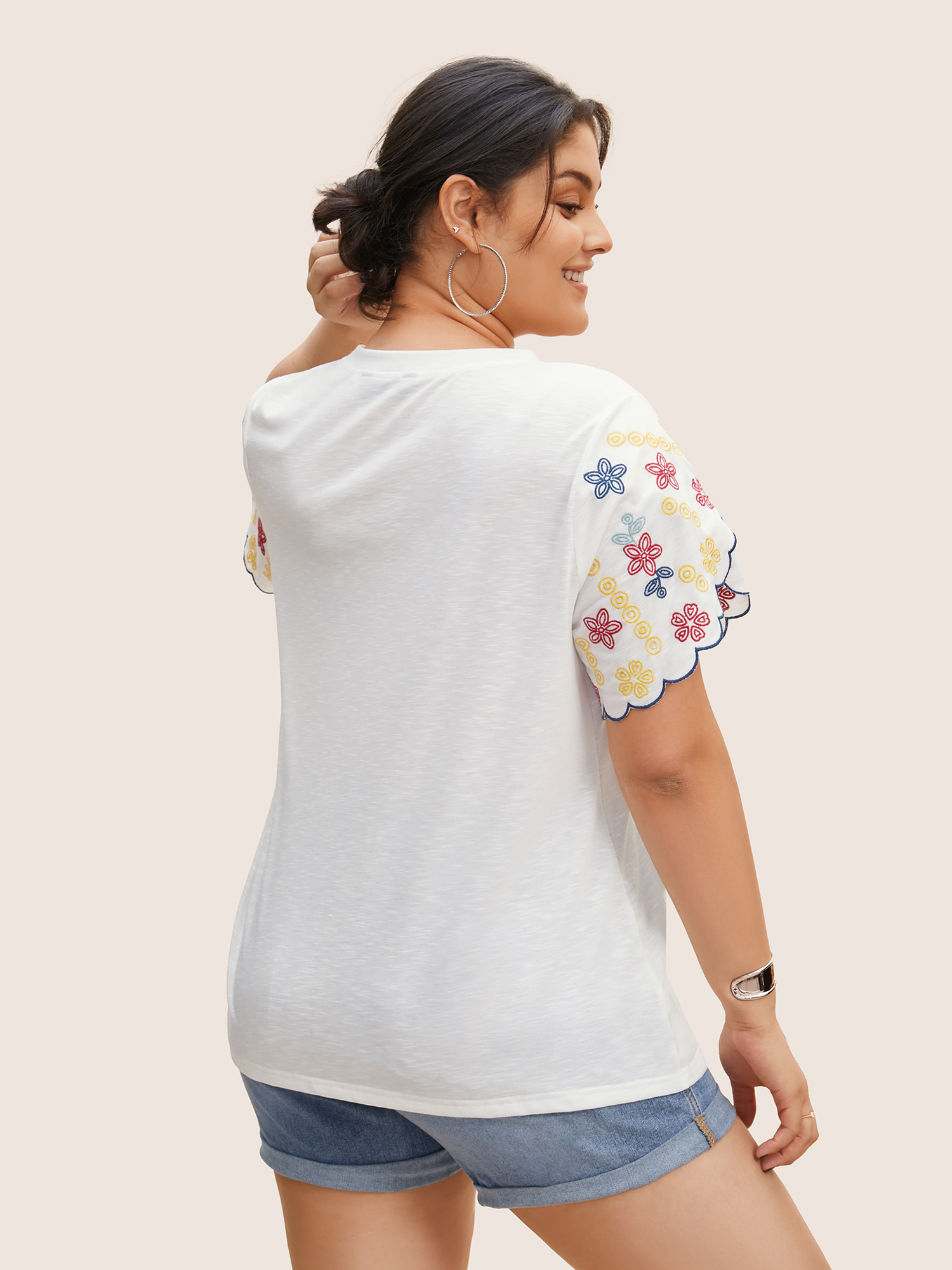 

Plus Size Contrast Floral Embroidered Petal Sleeve T-shirt WhiteSmoke Women Casual Petal edge Round Neck Everyday T-shirts BloomChic