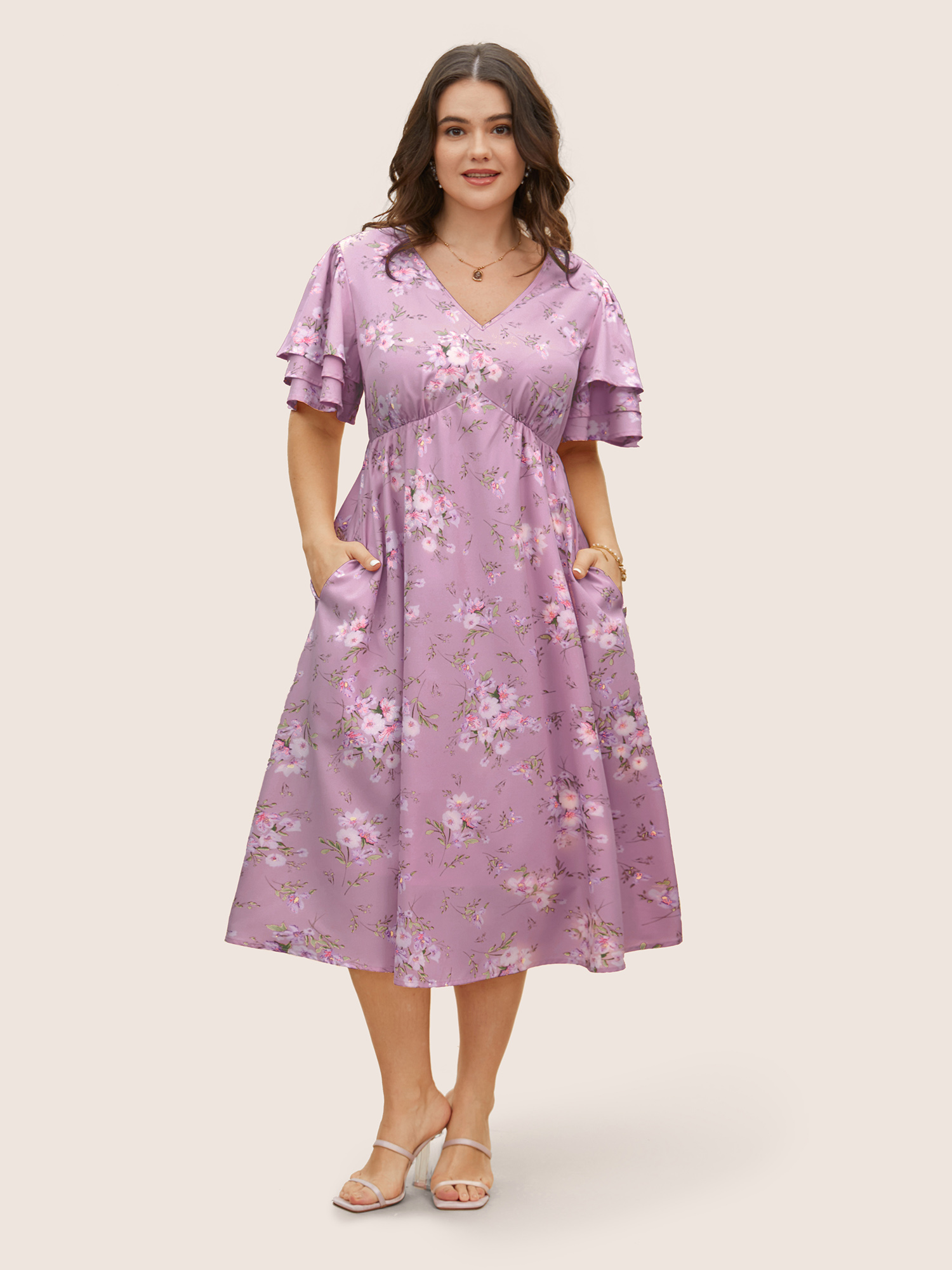 

Plus Size Floral Elastic Waist Tiered Ruffle Sleeve Dress Lilac Women Elegant Tiered V-neck Short sleeve Curvy BloomChic