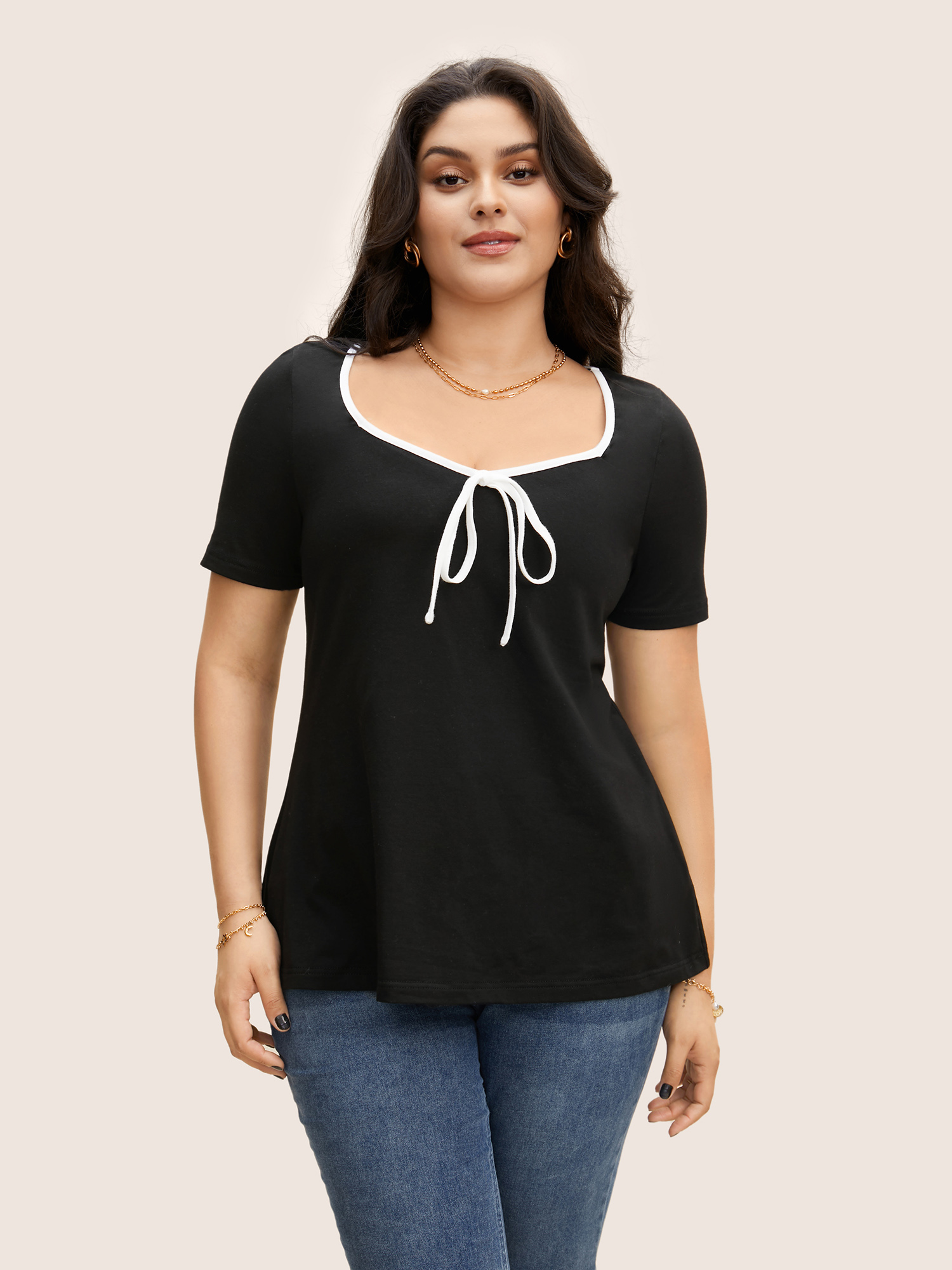 Plus Size Square Neck Contrast Trim Tie Knot T-shirt Black Women Elegant Tie knot Square Neck Bodycon Everyday T-shirts BloomChic 28/5X 