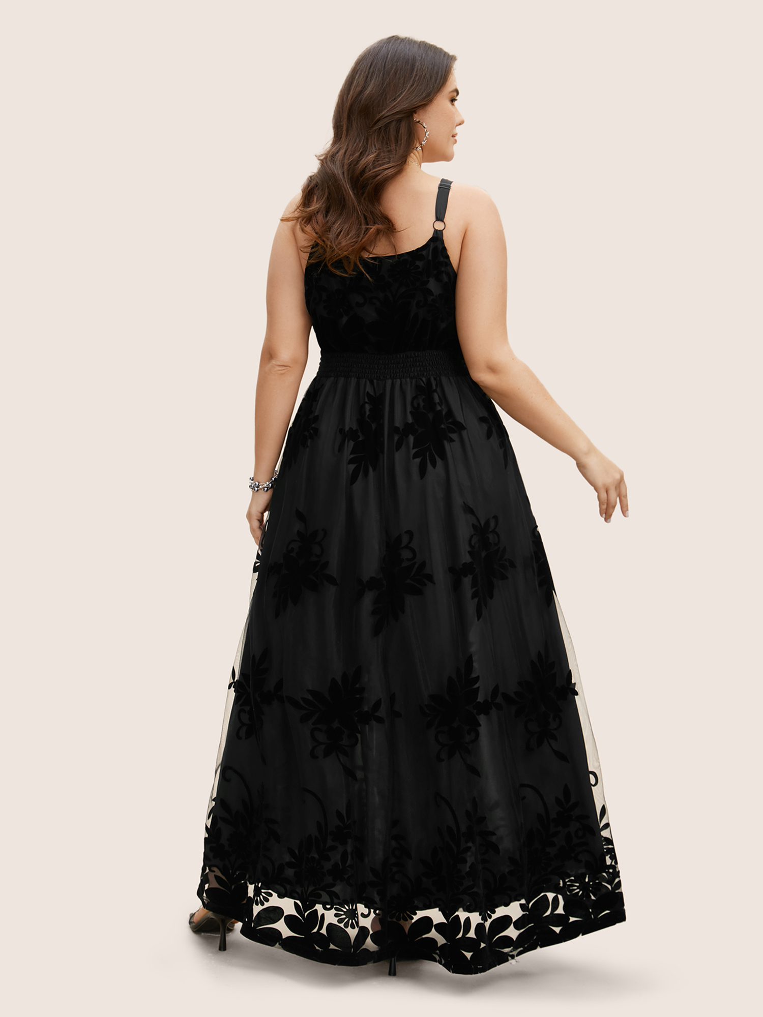 

Plus Size Floral Flocked Tulle Split Hem Dress Black Women Formal Texture V-neck Sleeveless Curvy BloomChic