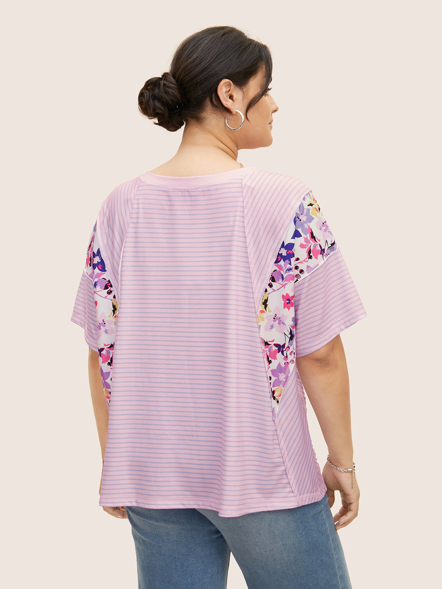Plus Size Crew Neck Striped Patchwork Floral Print T-shirt Lilac Women Casual Contrast Natural Flowers Round Neck Everyday T-shirts BloomChic 12/L 