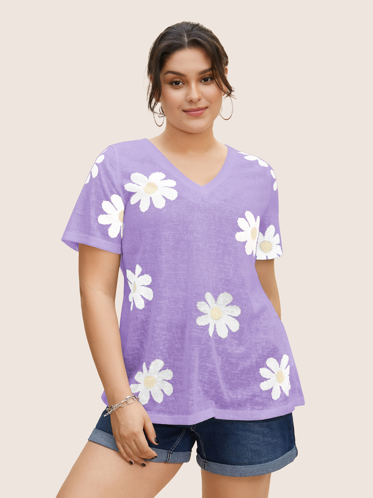 

Plus Size Colored Floral V Neck See Through T-shirt Lilac Women Casual See through Art&design V-neck Everyday T-shirts BloomChic