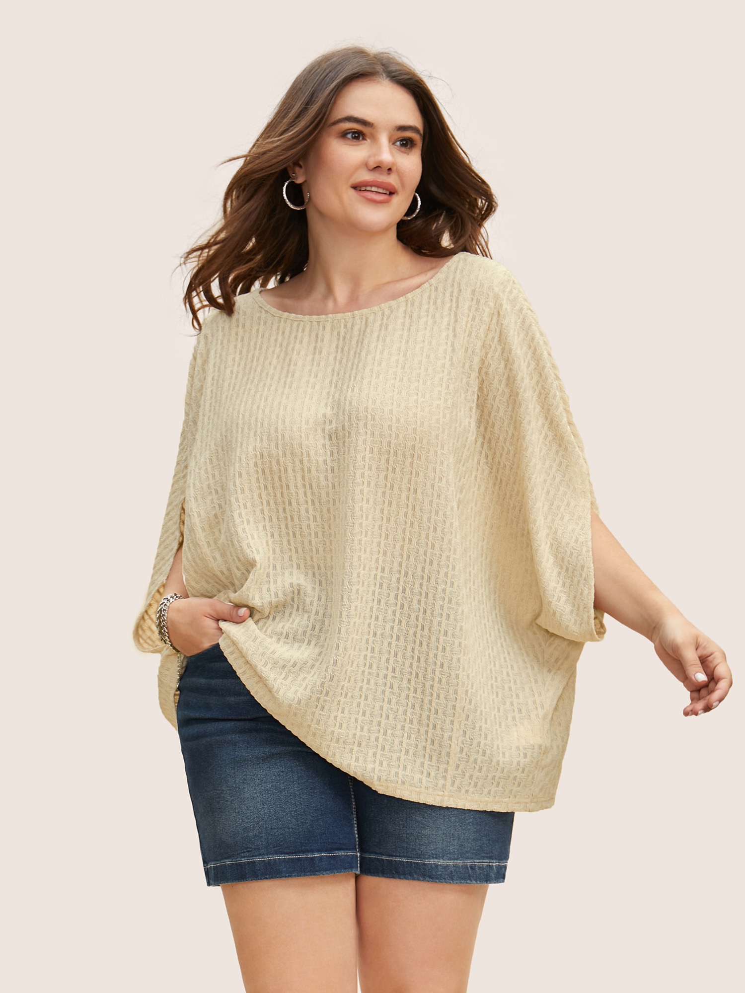

Plus Size Solid Textured Crew Neck Batwing Sleeve T-shirt Beige Women Casual Texture Round Neck Everyday T-shirts BloomChic