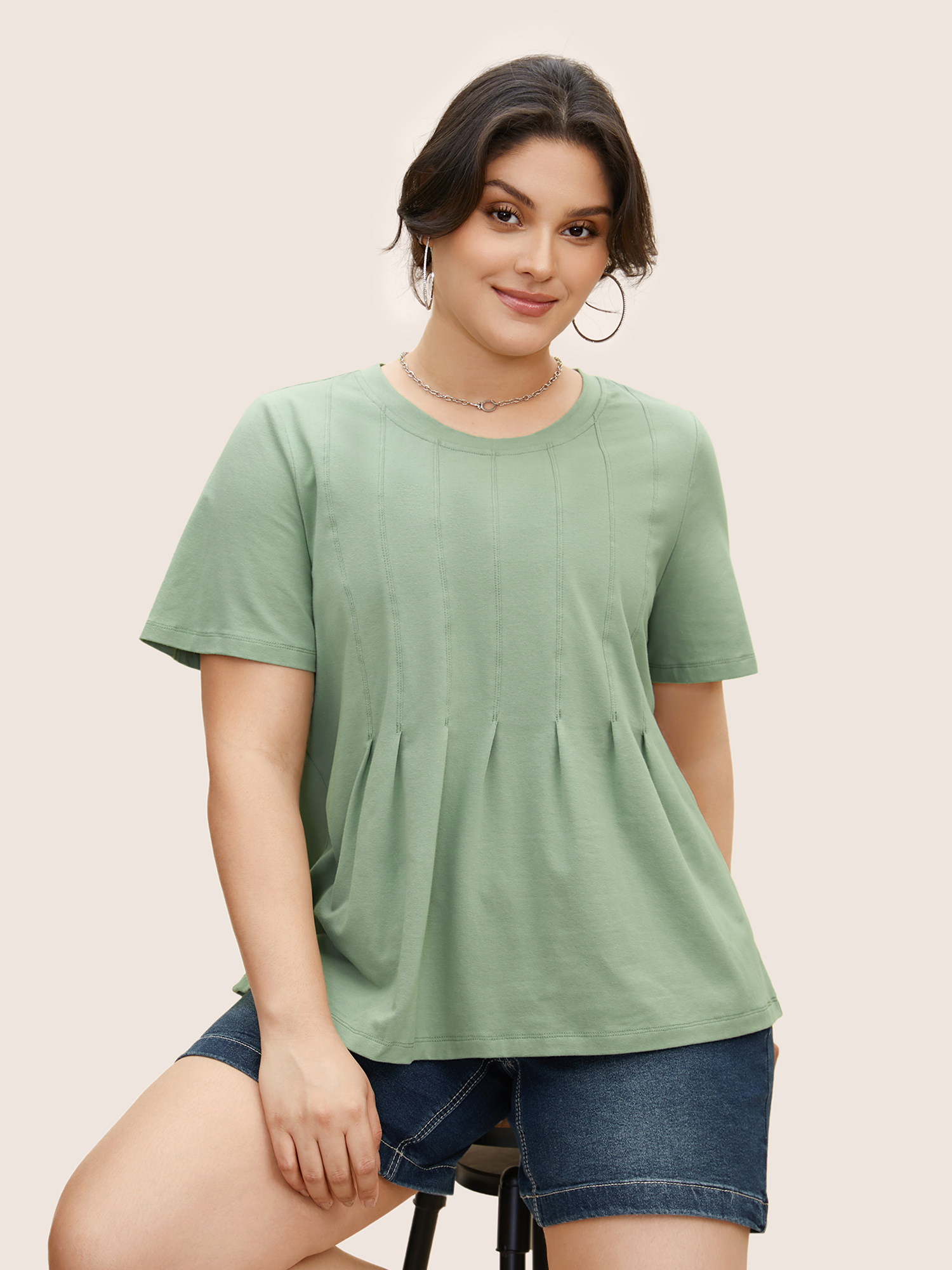 

Plus Size Cotton Crew Neck Tucked Seam Pleated T-shirt Palemauve Women Casual Tucked seam Round Neck Everyday T-shirts BloomChic