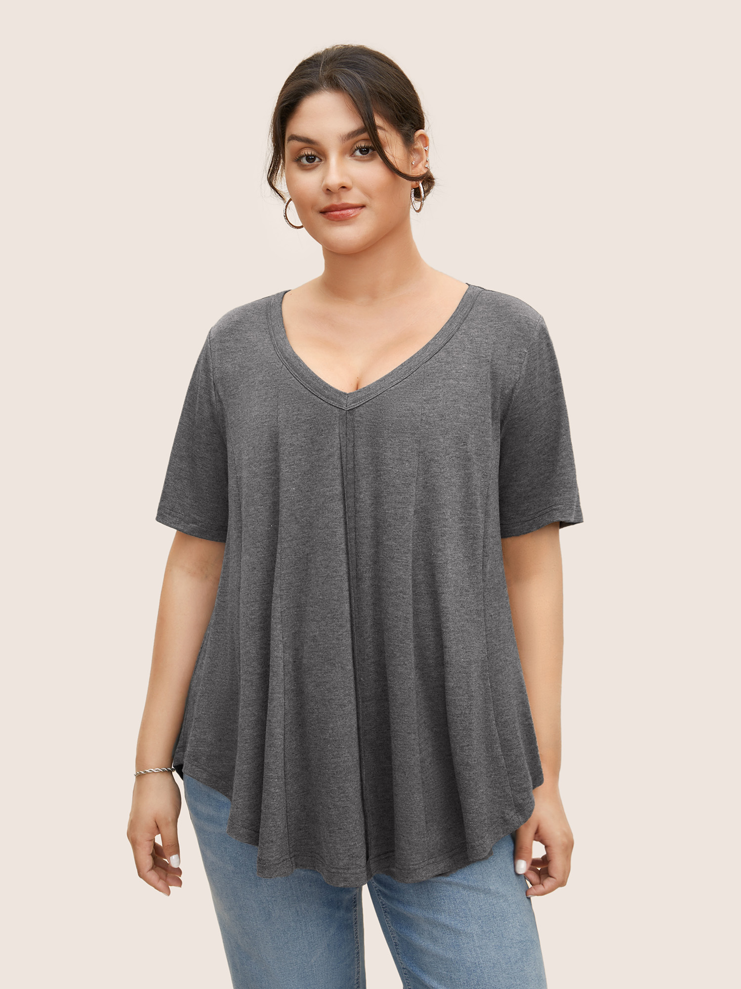 

Plus Size Solid Heather V Neck Curved Hem T-shirt DimGray Women Casual Patchwork V-neck Everyday T-shirts BloomChic