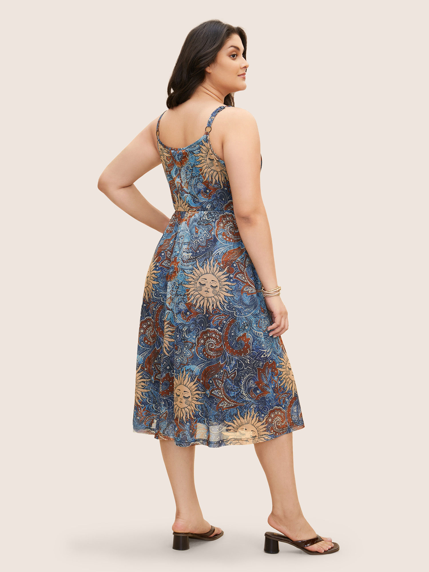 Plus Size Sun Face Print Split Side Adjustable Straps Dress Multicolor Women Resort Texture Round Neck Sleeveless Curvy BloomChic 12/L 