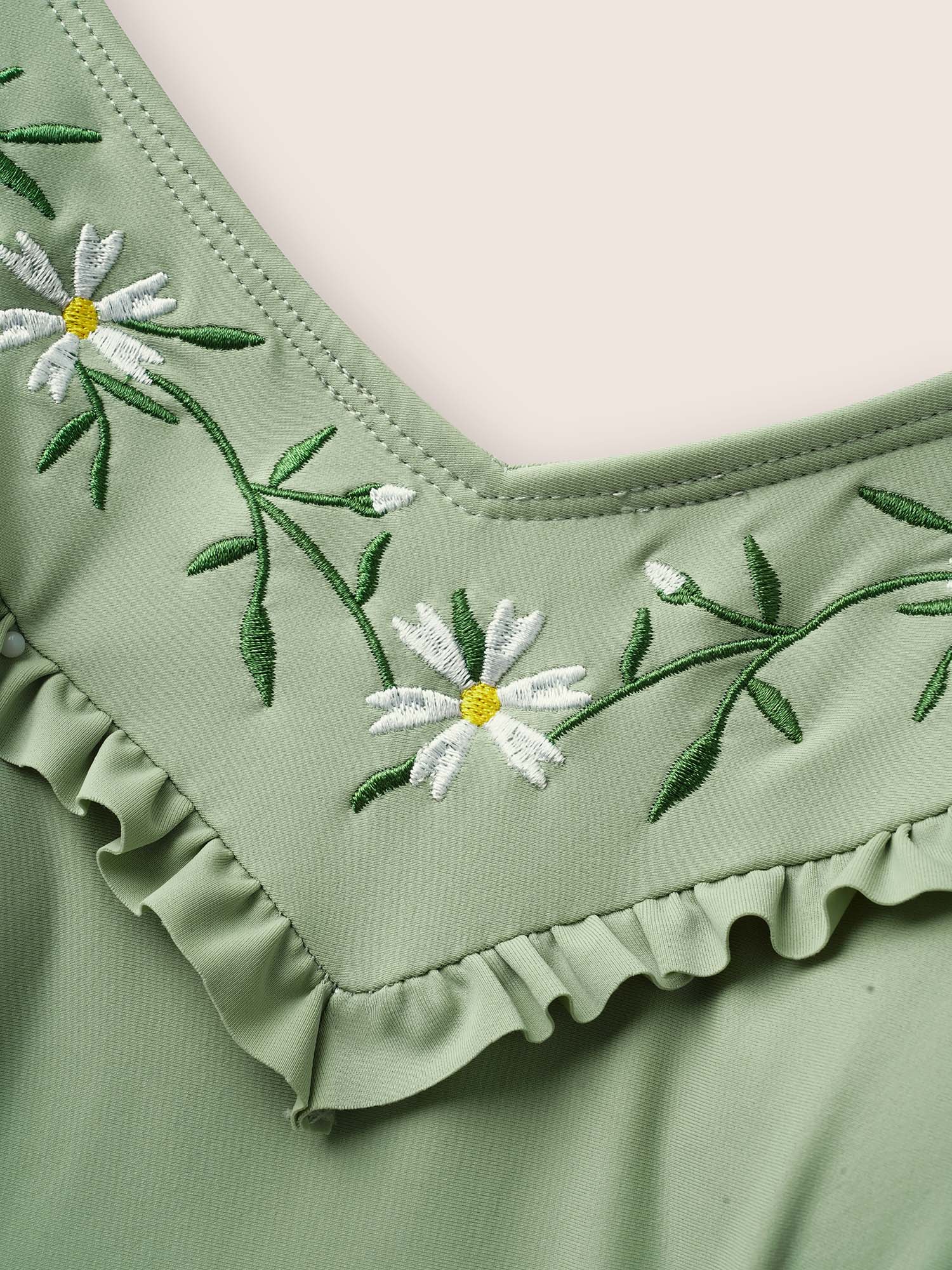 Plus Size Floral Embroidered Frill Trim Tie knot Swim Dress Women`s Swimwear Palemauve Beach Bodycon Heart neckline High stretch Curve Swim Dresses BloomChic 12/L 