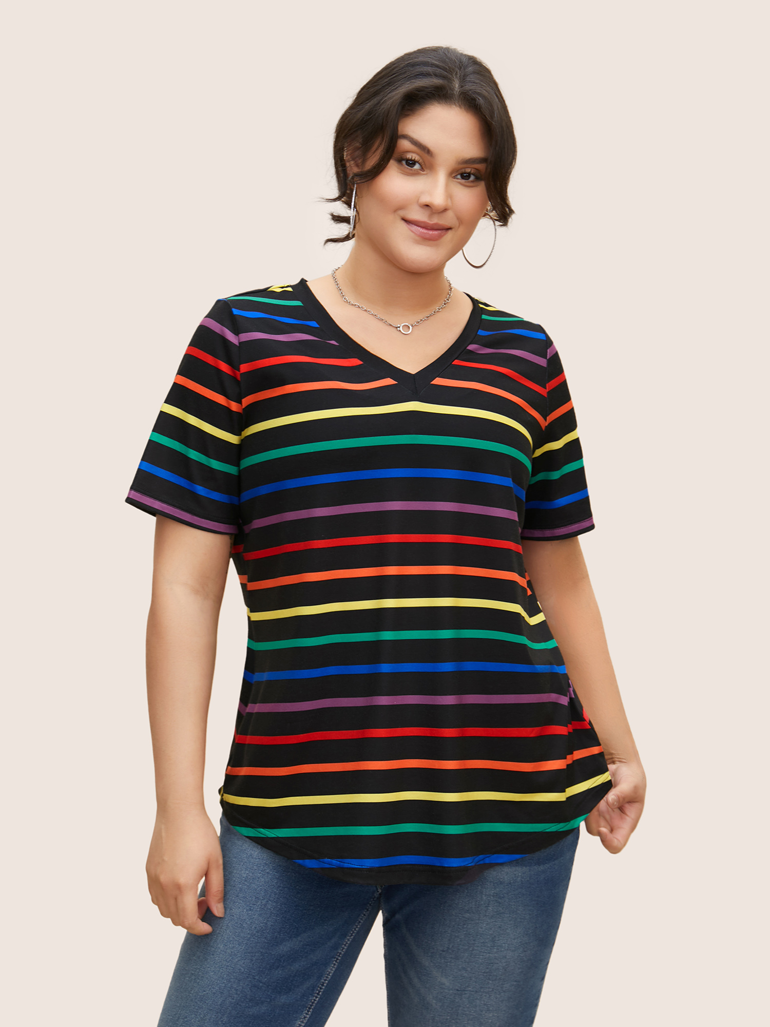 

Plus Size V Neck Contrast Striped Stretched T-shirt Multicolor Women Casual Contrast V-neck Everyday T-shirts BloomChic