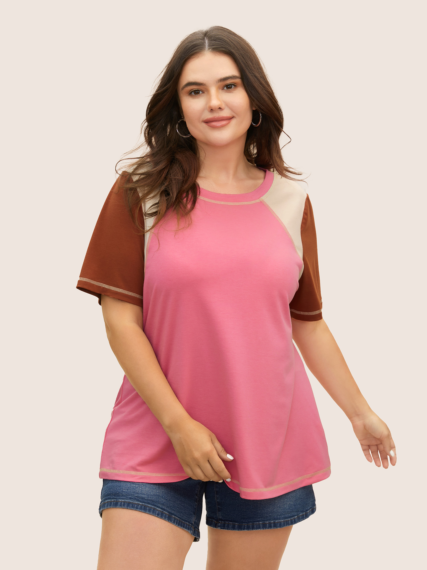 

Plus Size Round Neck Contrast Patchwork Quilted T-shirt Beanpastepowder Women Casual Contrast Round Neck Everyday T-shirts BloomChic
