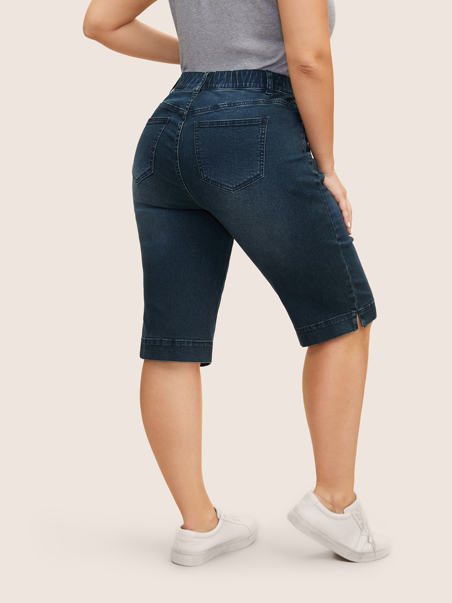 Plus Size Vintage Dark Wash Slit Hem Cropped Jeans Women Darkindigo Casual Button High stretch Slanted pocket Jeans BloomChic 30/6X 