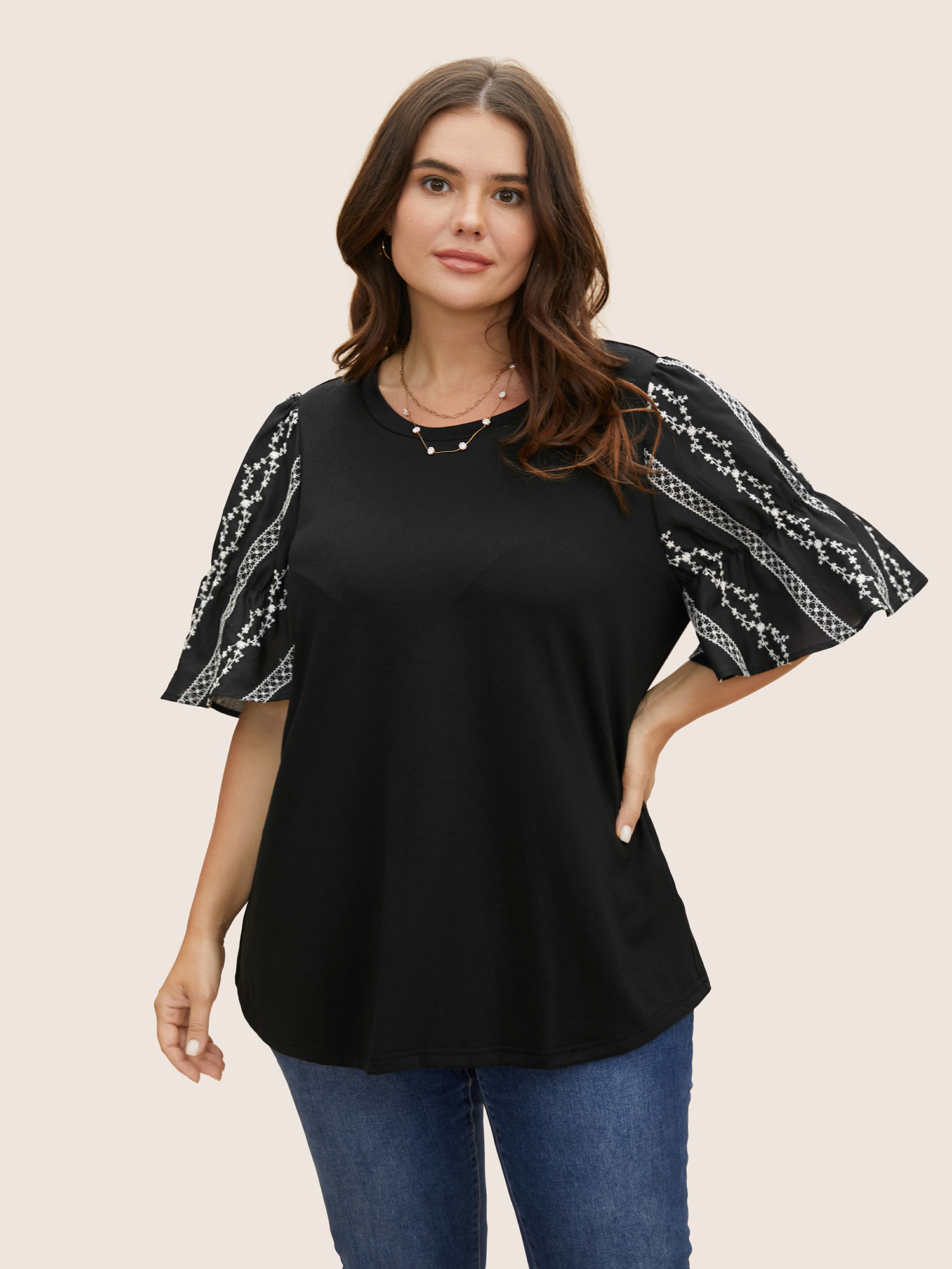 

Plus Size Ditsy Floral Patchwork Broderie Anglaise T-shirt Black Women Elegant Patchwork Ditsy Floral Round Neck Everyday T-shirts BloomChic